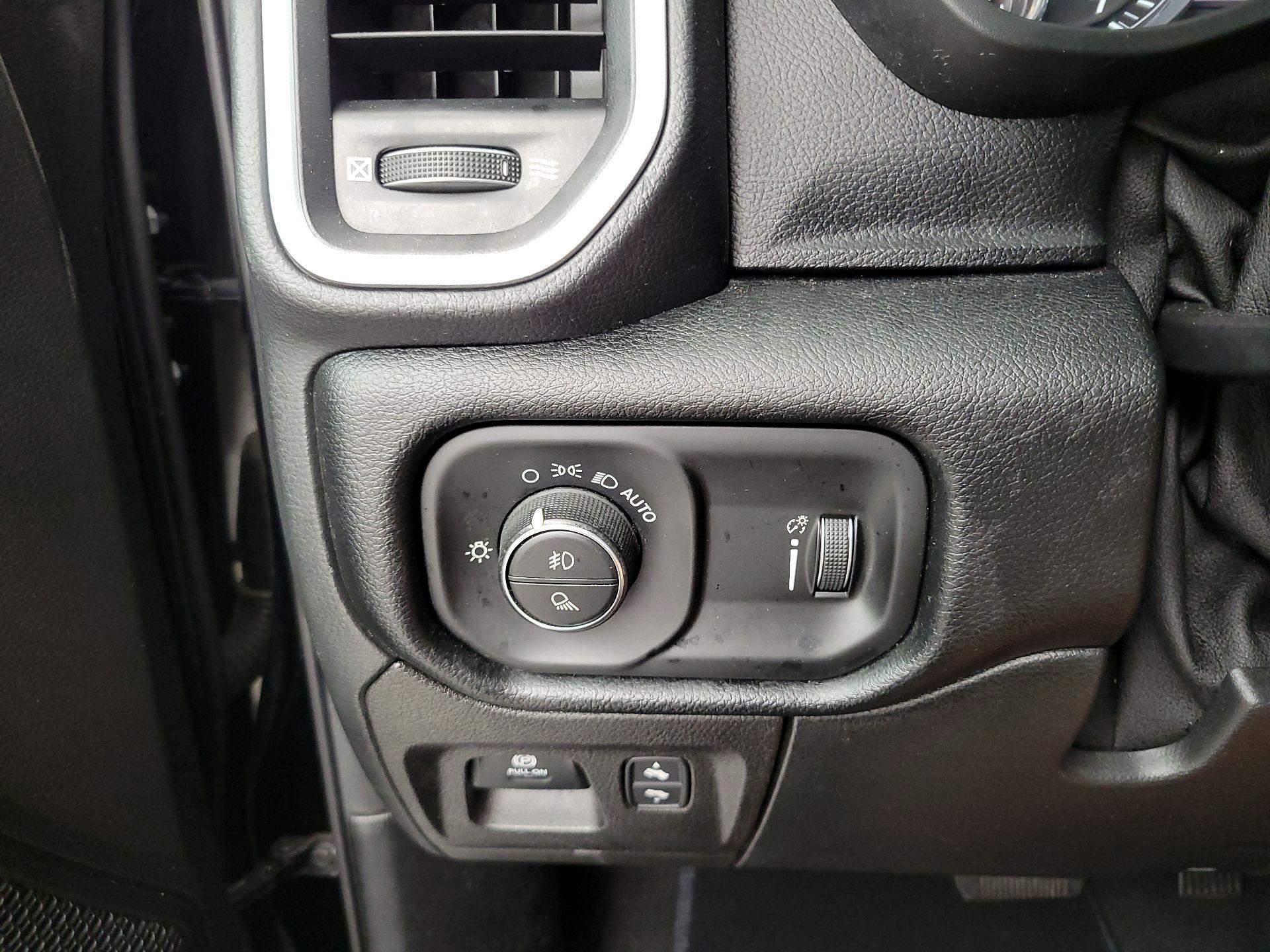 Thumbnail: 2022 RAM 1500 - 13