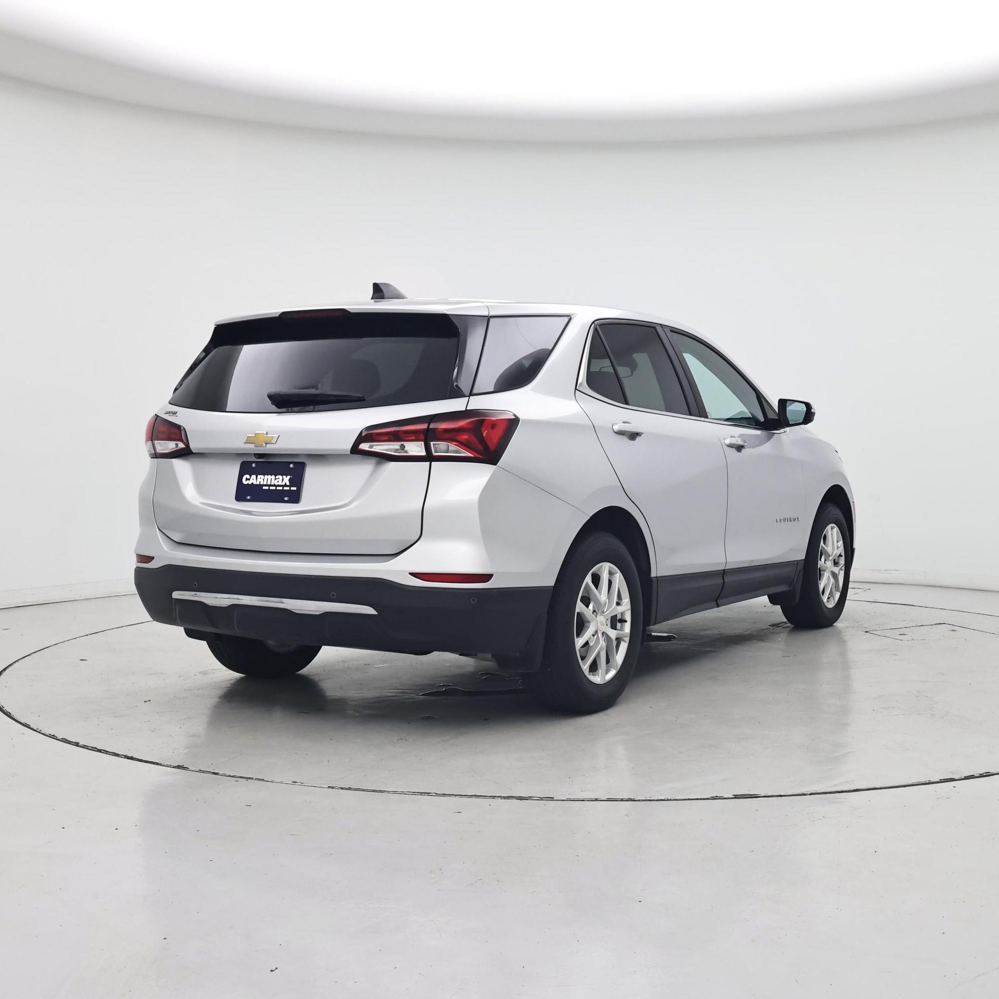 Thumbnail: 2022 Chevrolet Equinox - 8