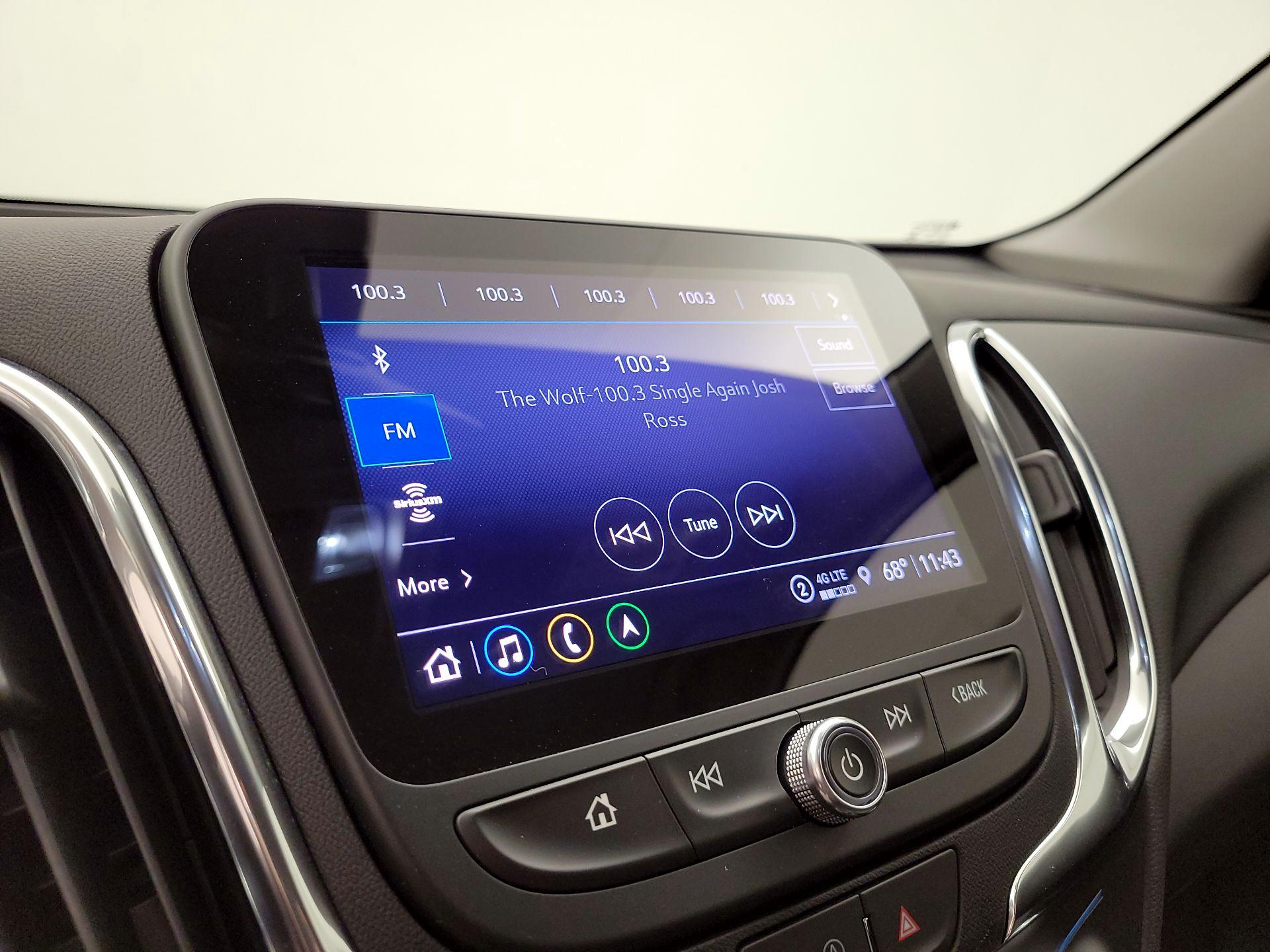 Thumbnail: 2022 Chevrolet Equinox - 16