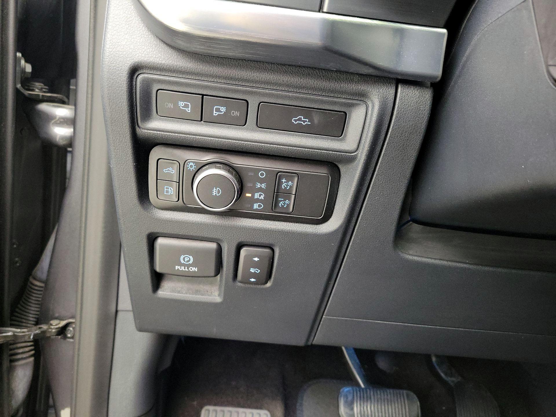 Thumbnail: 2022 Ford F-150 - 13