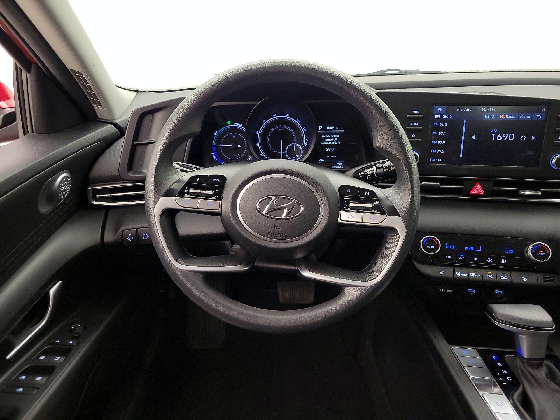 Thumbnail: 2023 Hyundai Elantra - 10