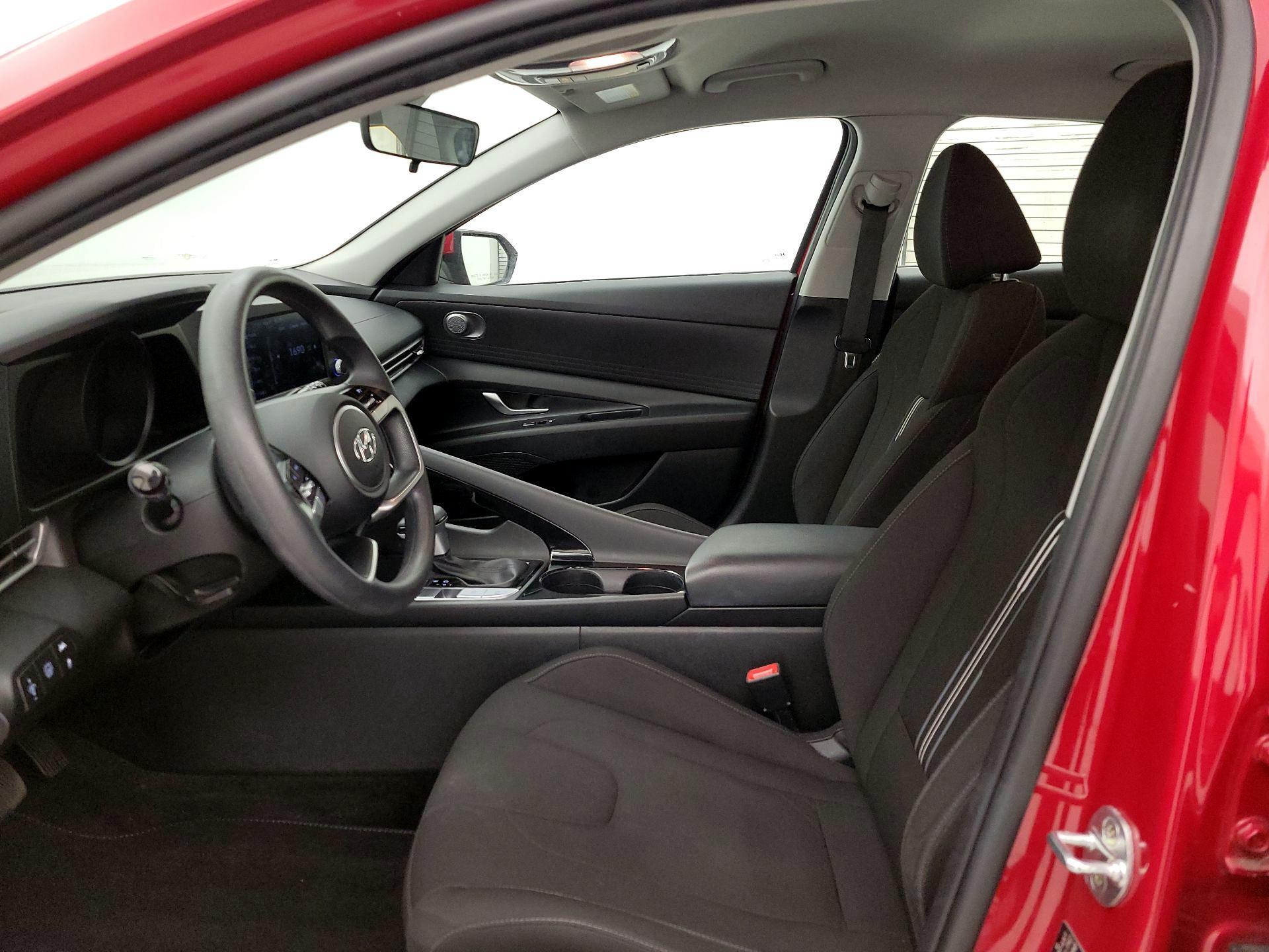 Thumbnail: 2023 Hyundai Elantra - 11