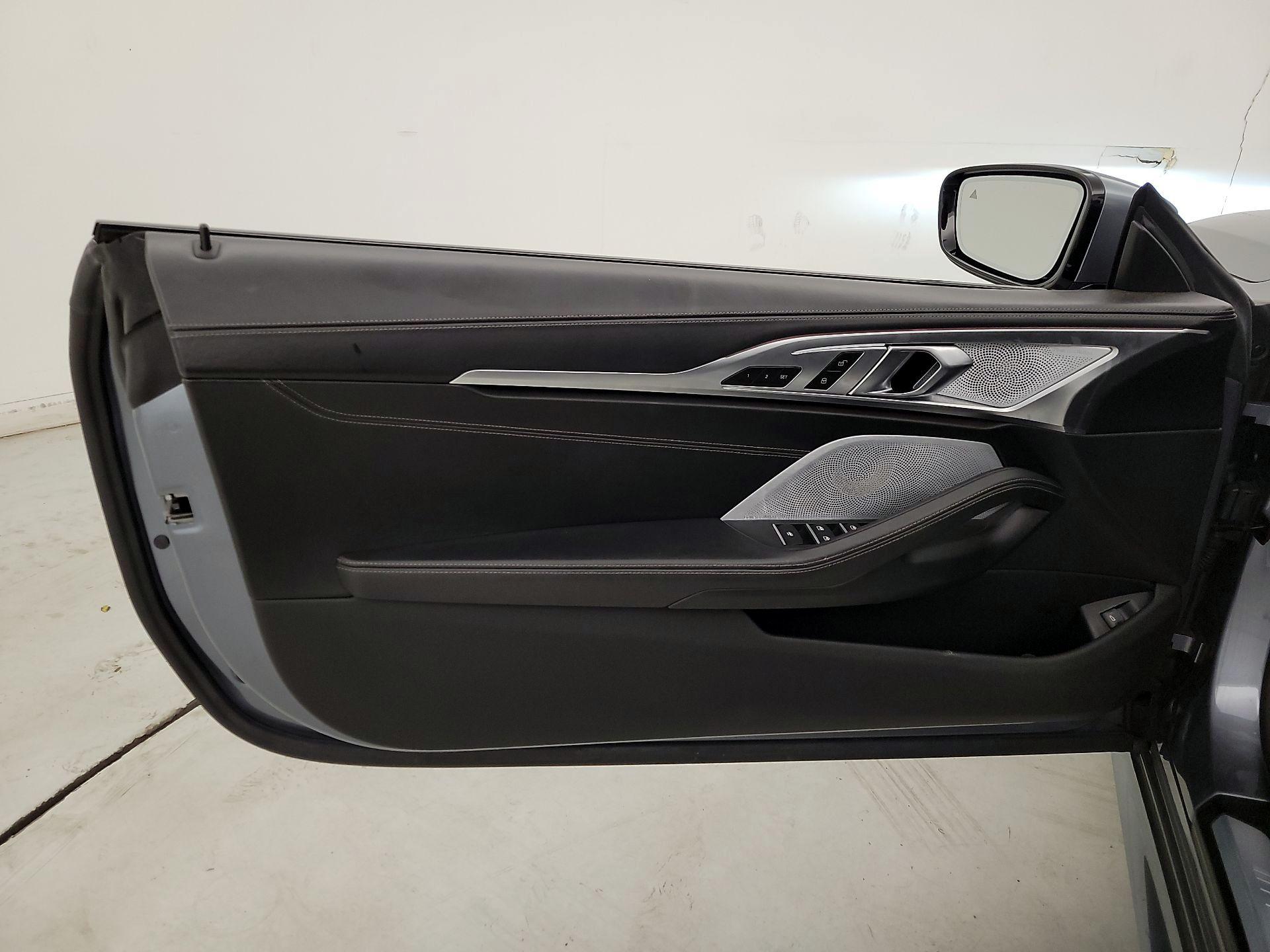 Thumbnail: 2021 BMW 8 Series - 12