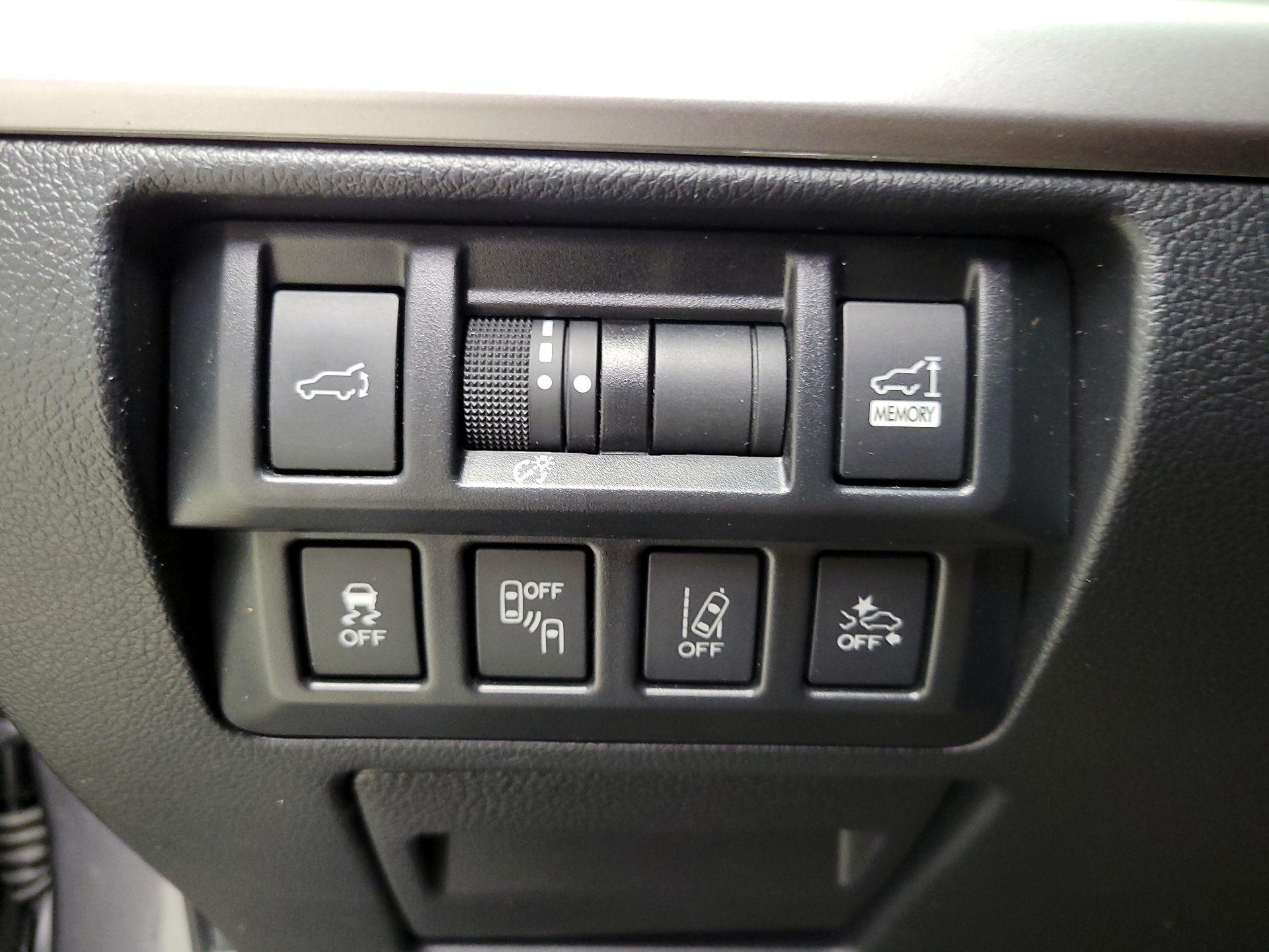 Thumbnail: 2019 Subaru Outback - 13