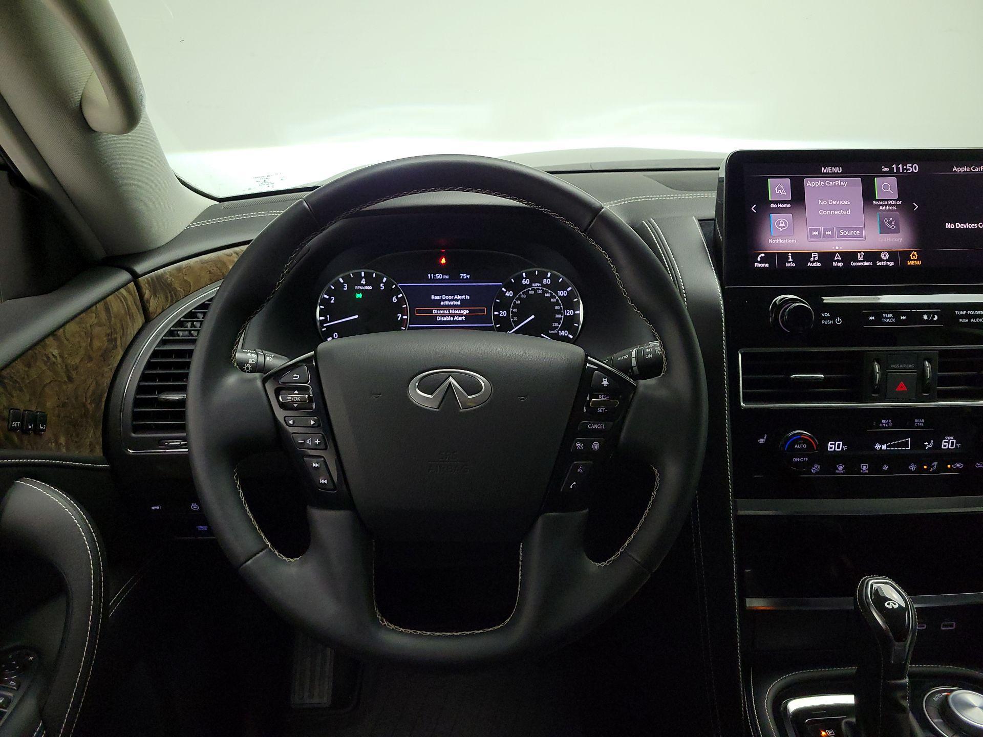 Thumbnail: 2023 INFINITI QX80 - 10