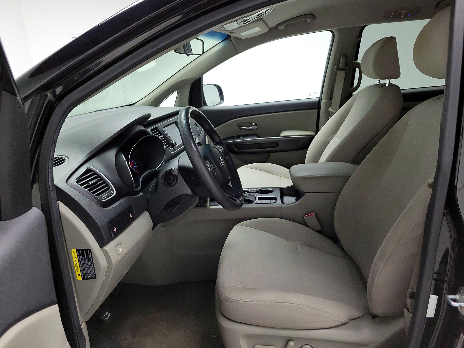 Thumbnail: 2019 Kia Sedona - 11