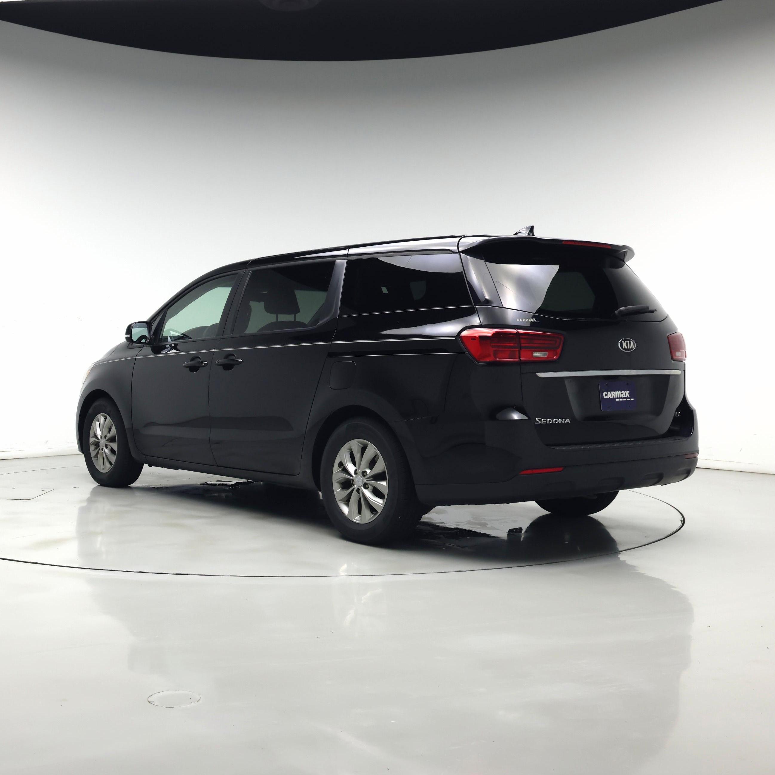Thumbnail: 2019 Kia Sedona - 2
