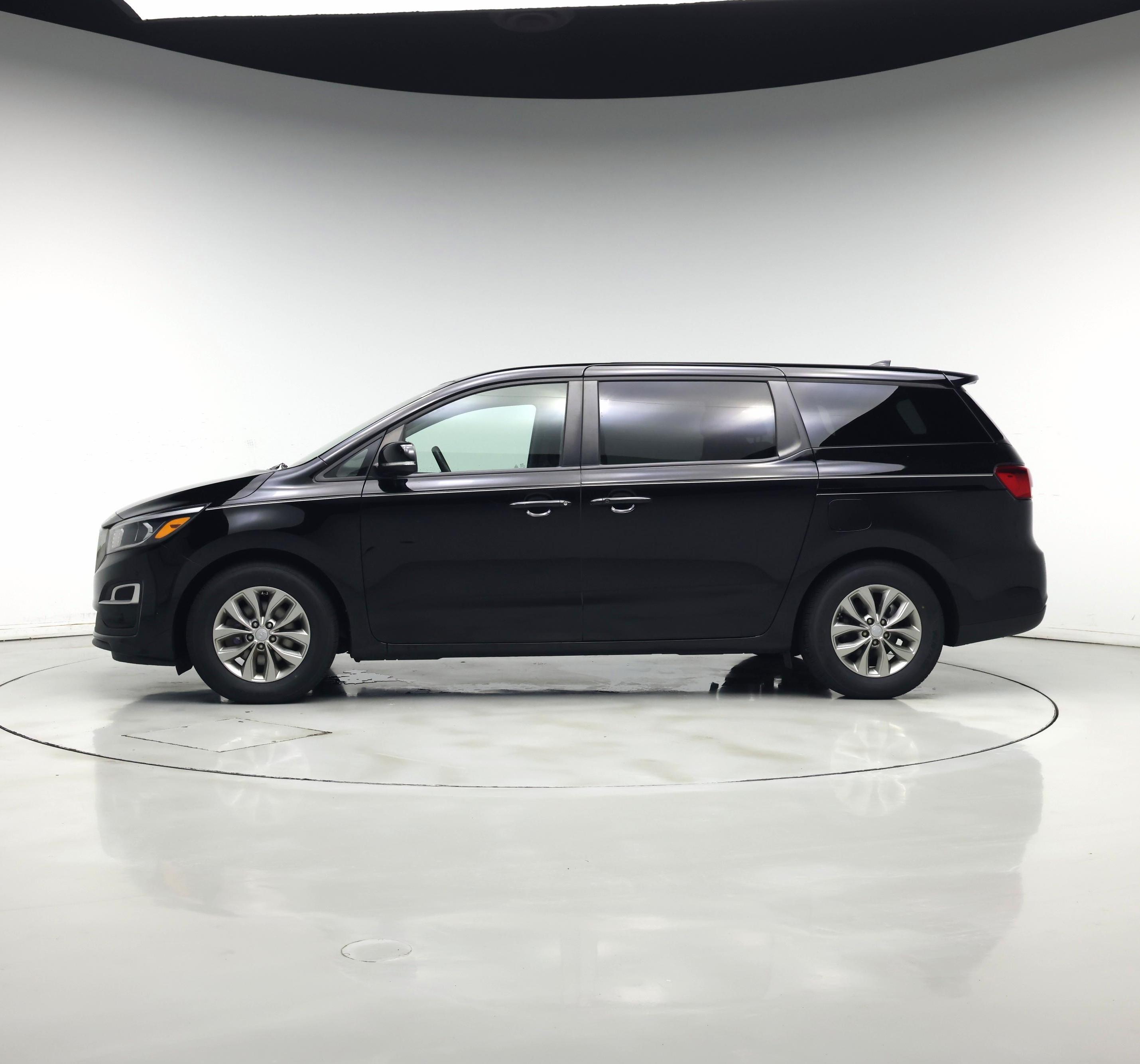 Thumbnail: 2019 Kia Sedona - 3