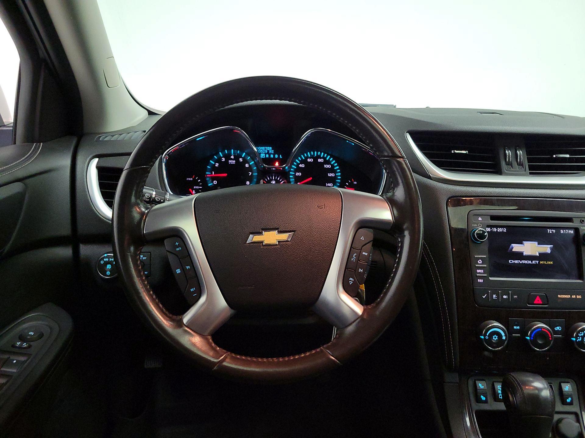 Thumbnail: 2017 Chevrolet Traverse - 10