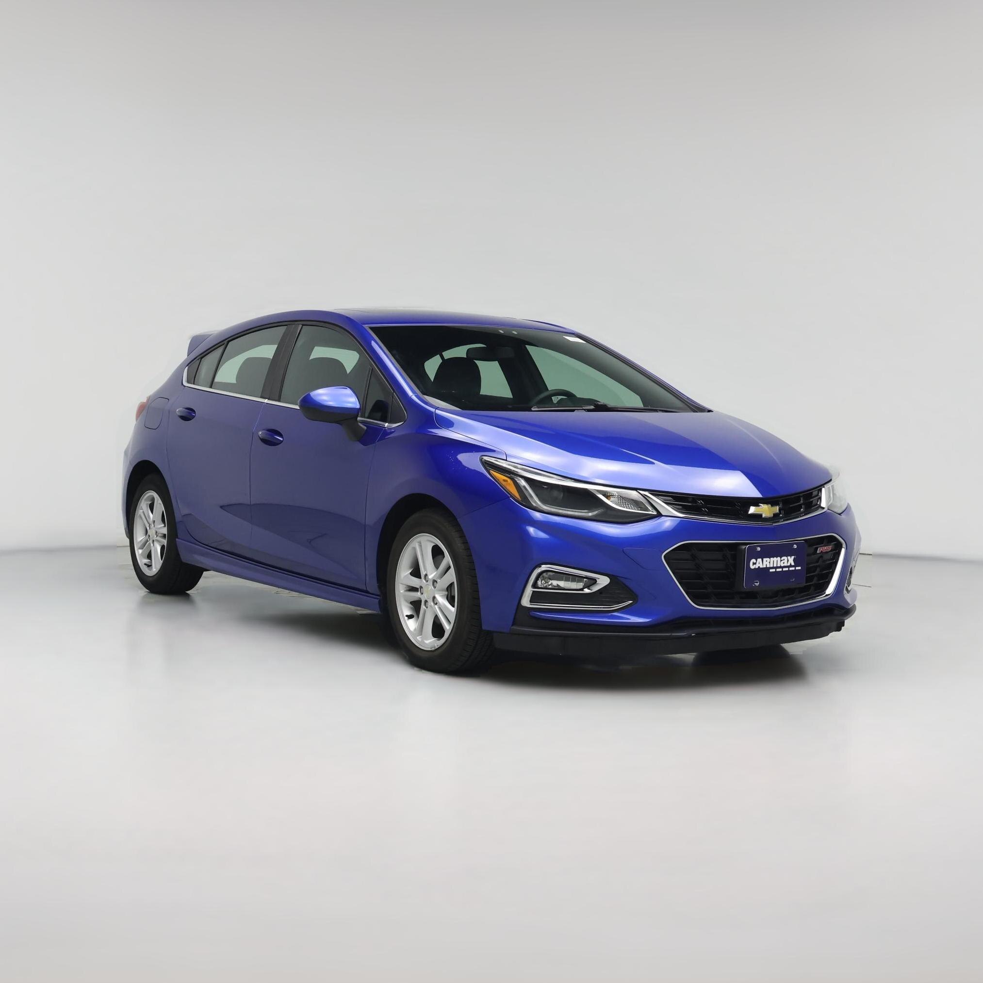 Thumbnail: 2017 Chevrolet Cruze - 1