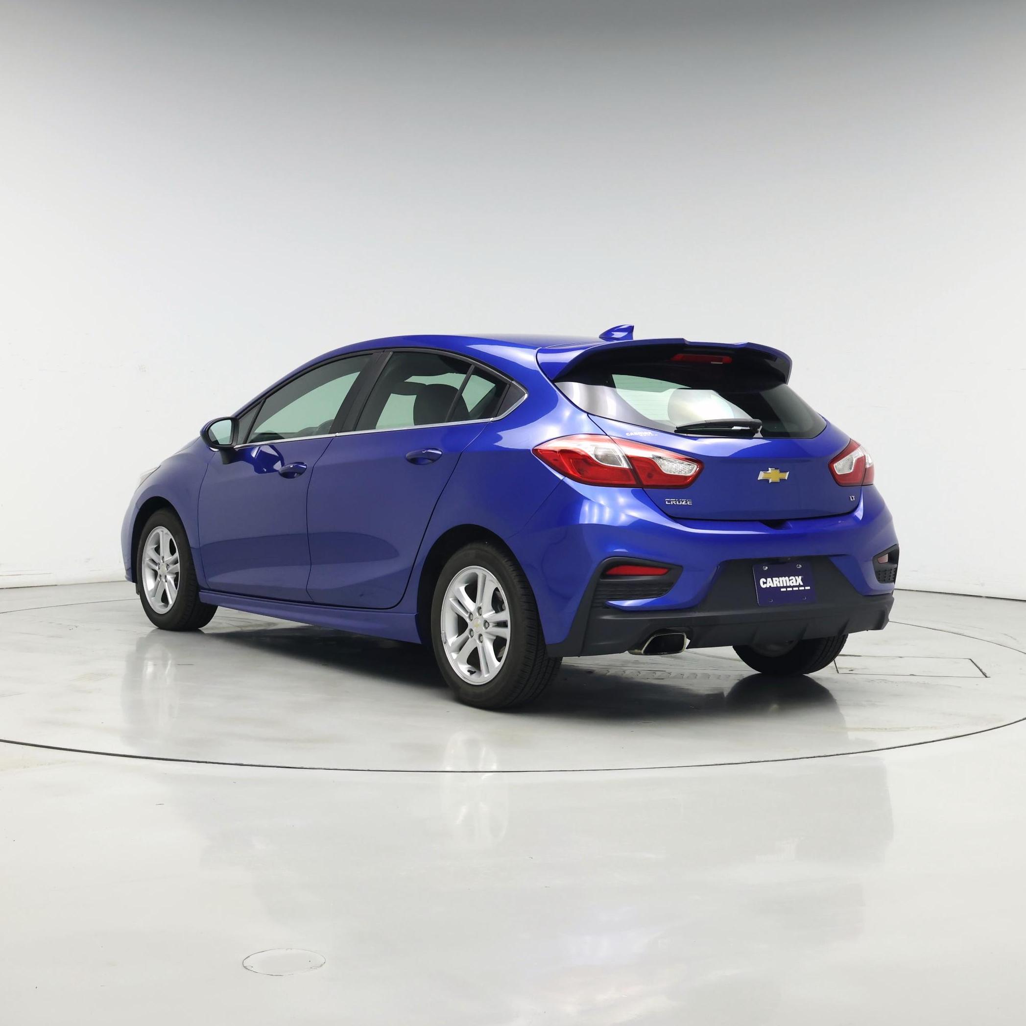 Thumbnail: 2017 Chevrolet Cruze - 2