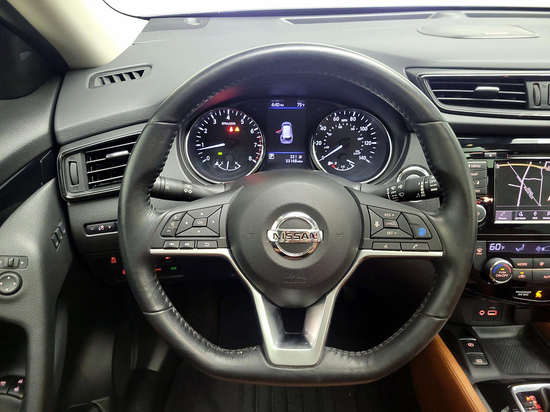 Thumbnail: 2018 Nissan Rogue - 10