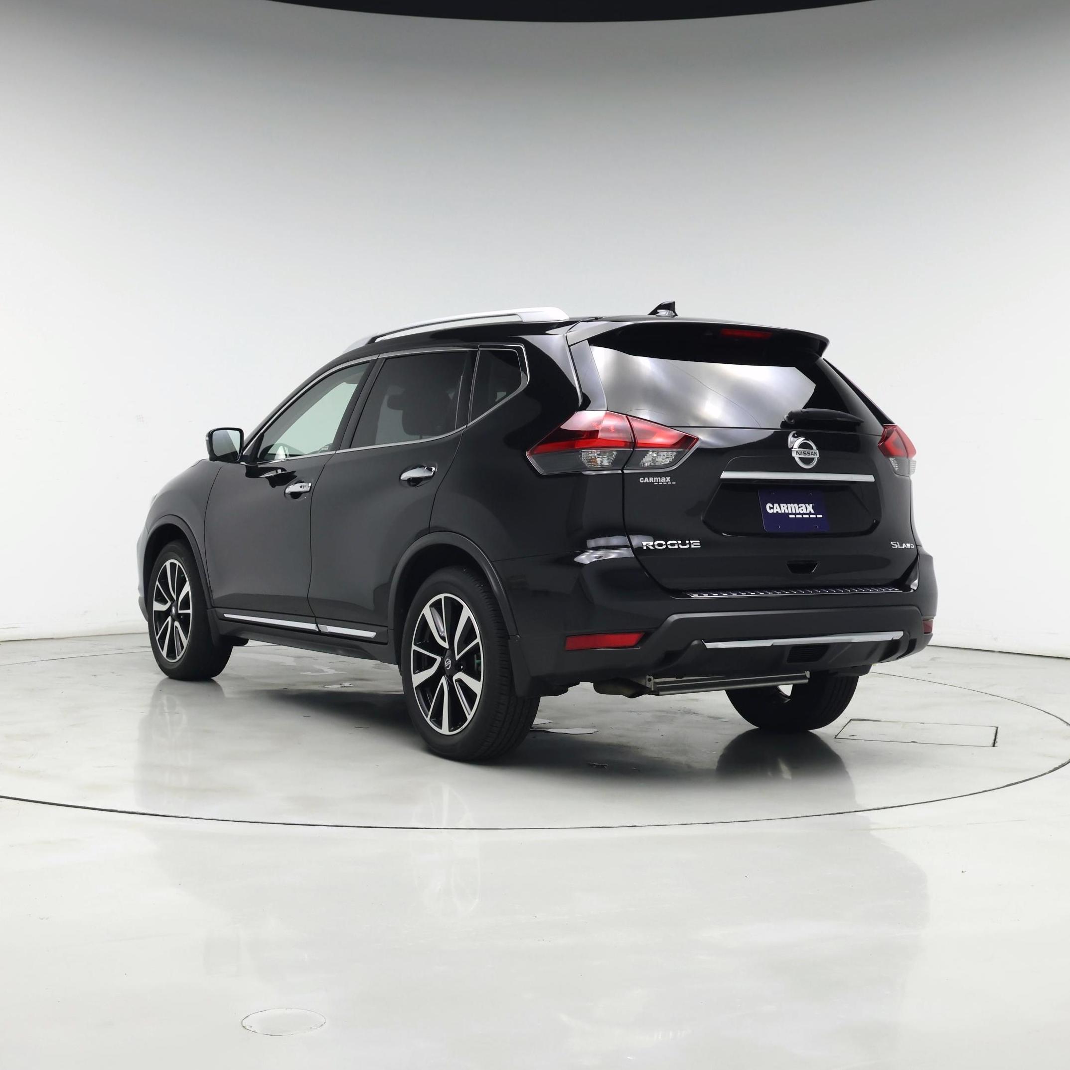 Thumbnail: 2018 Nissan Rogue - 2