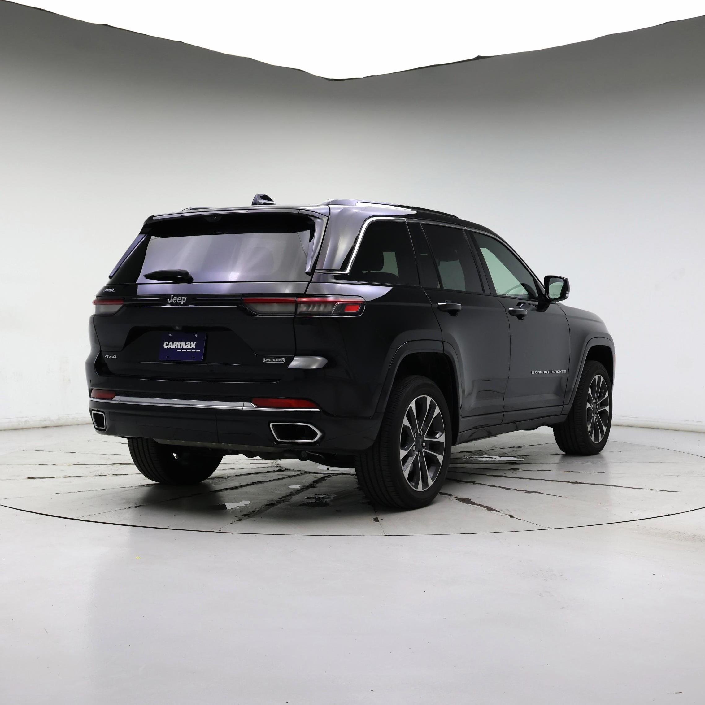 Thumbnail: 2022 Jeep Grand Cherokee - 8