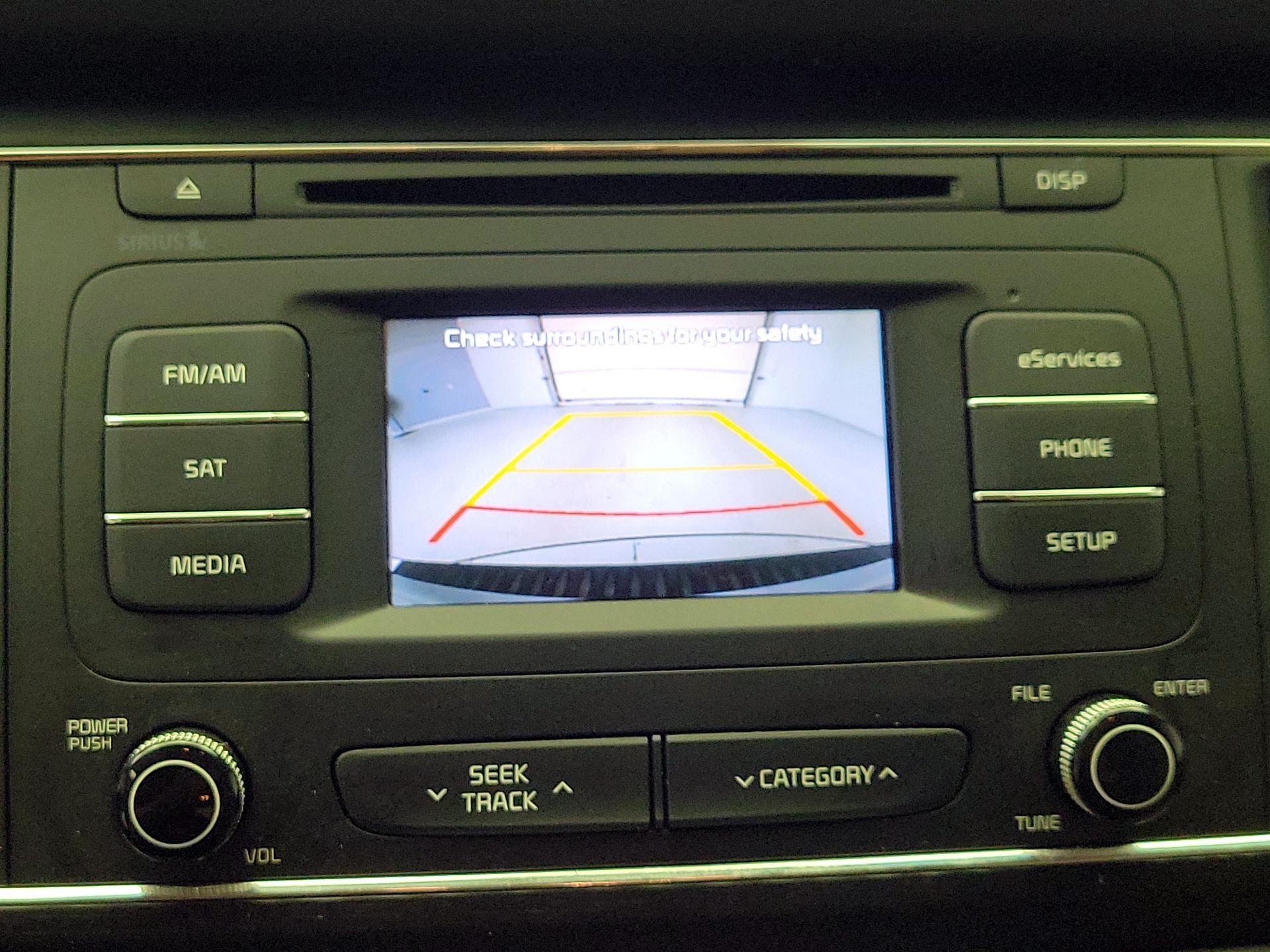 Thumbnail: 2016 Kia Sedona - 14