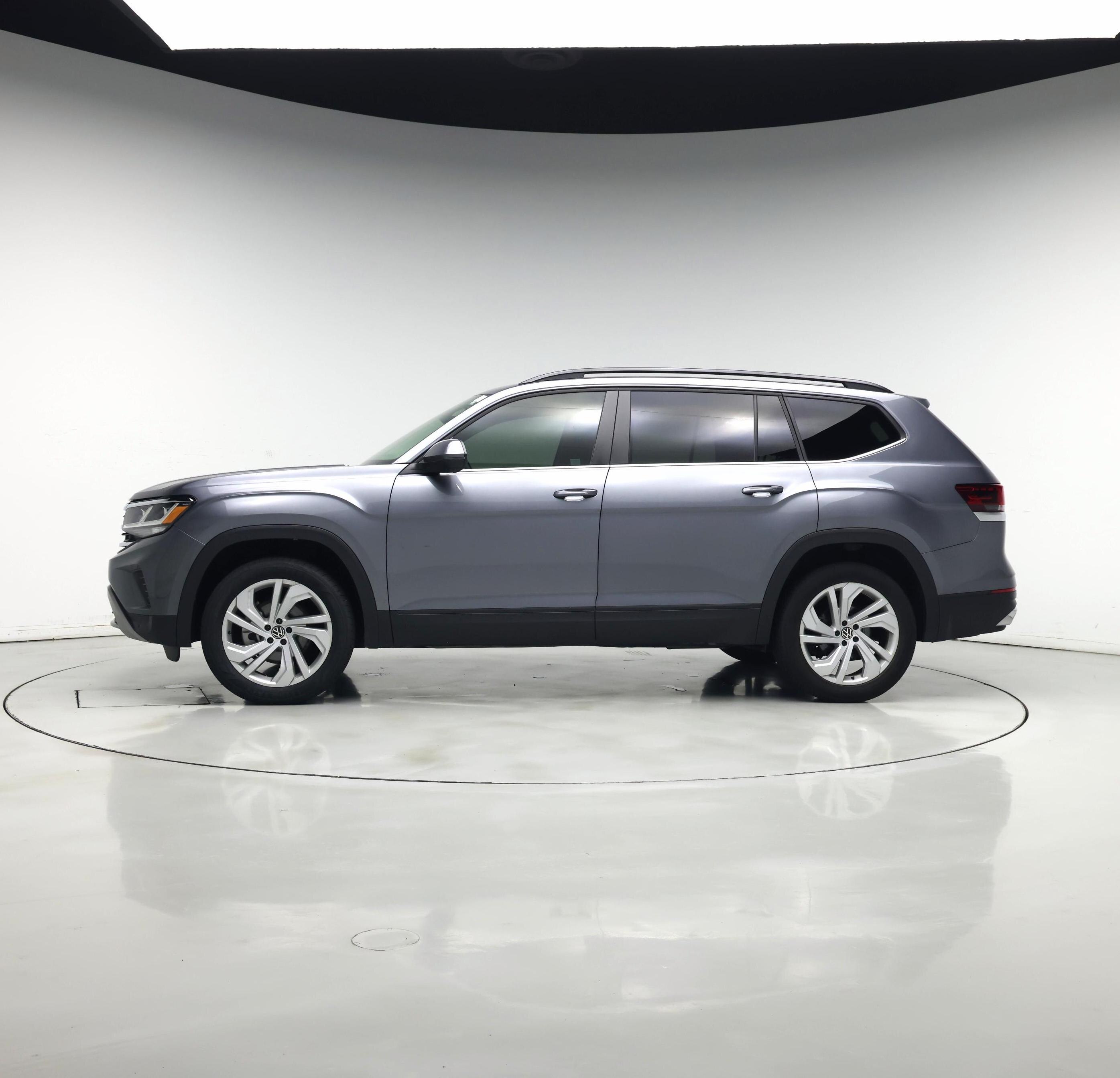 Thumbnail: 2022 Volkswagen Atlas - 3