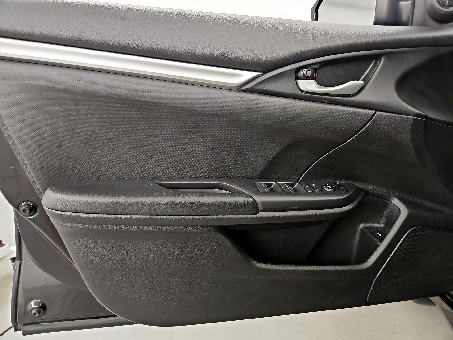 Thumbnail: 2019 Honda Civic - 12