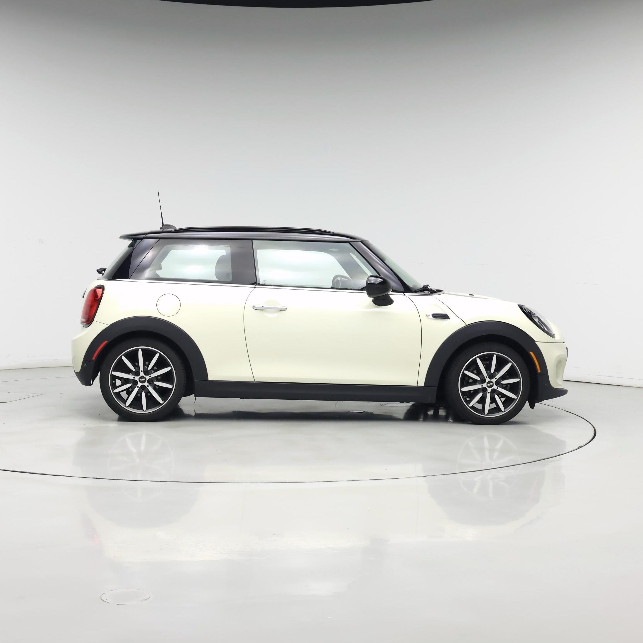 Thumbnail: 2019 MINI Cooper Hardtop - 7
