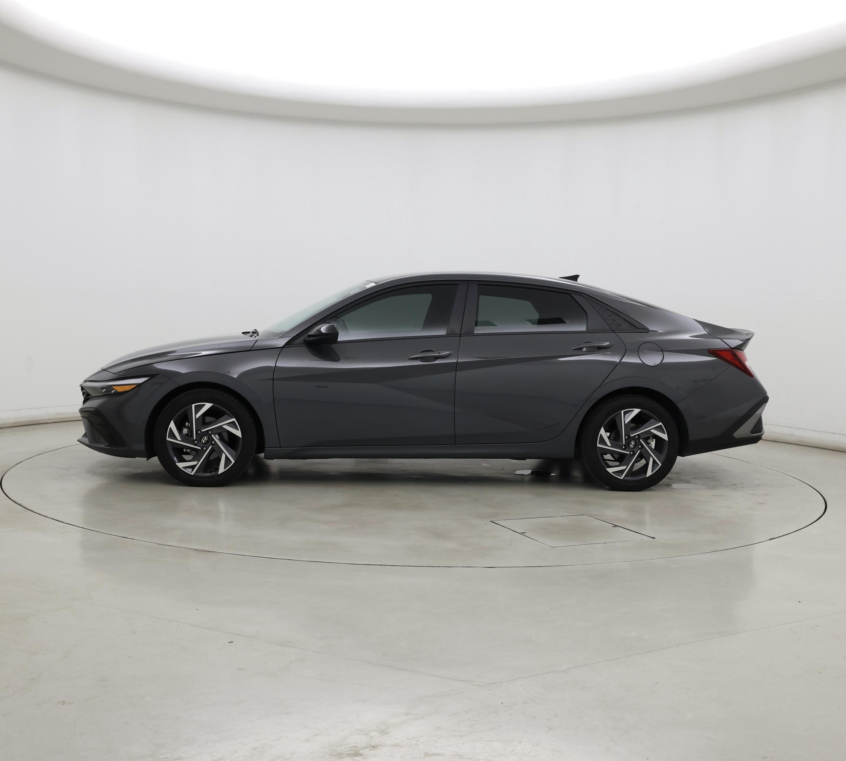 Thumbnail: 2025 Hyundai Elantra - 3
