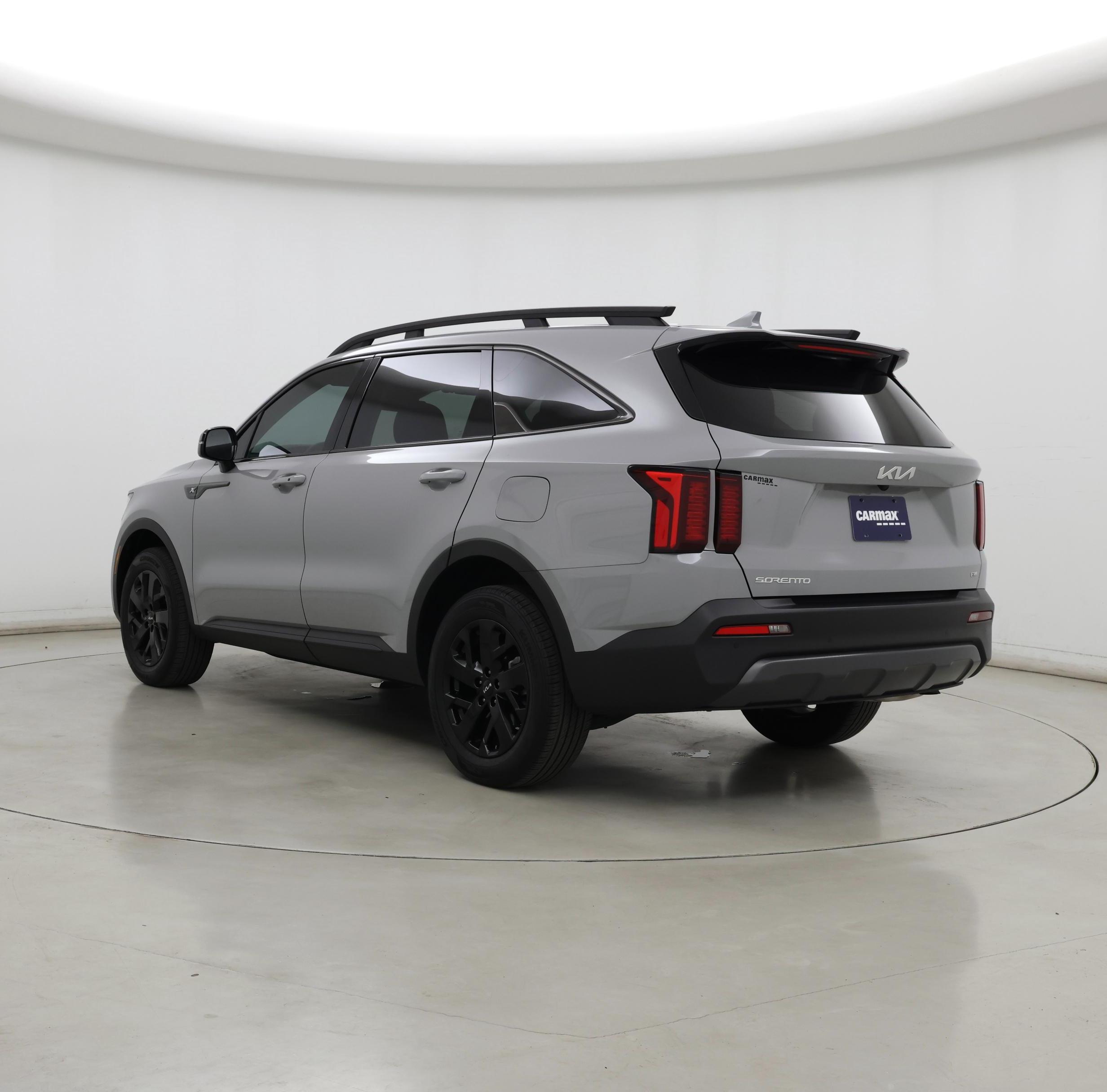 Thumbnail: 2023 Kia Sorento - 2
