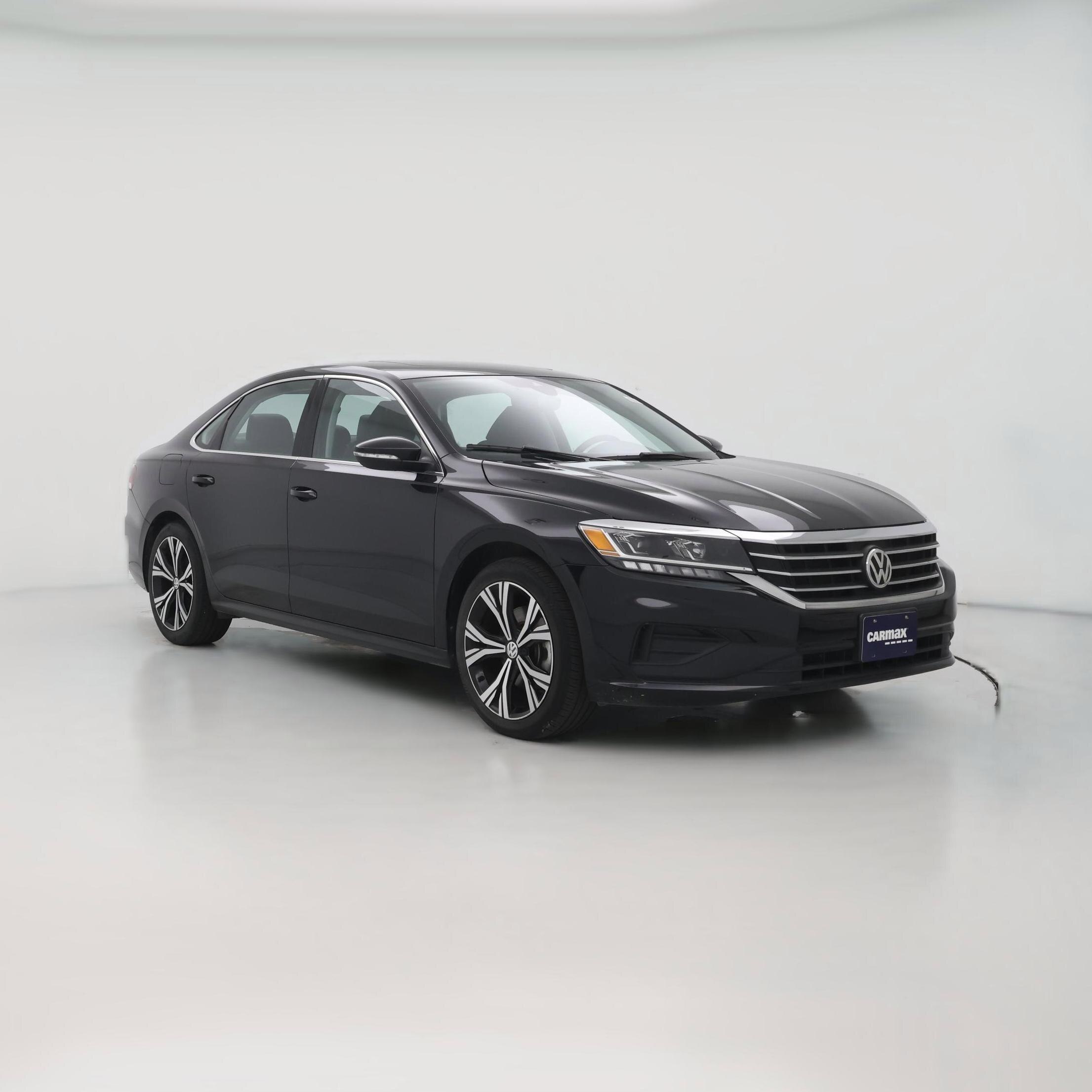 Thumbnail: 2022 Volkswagen Passat - 1