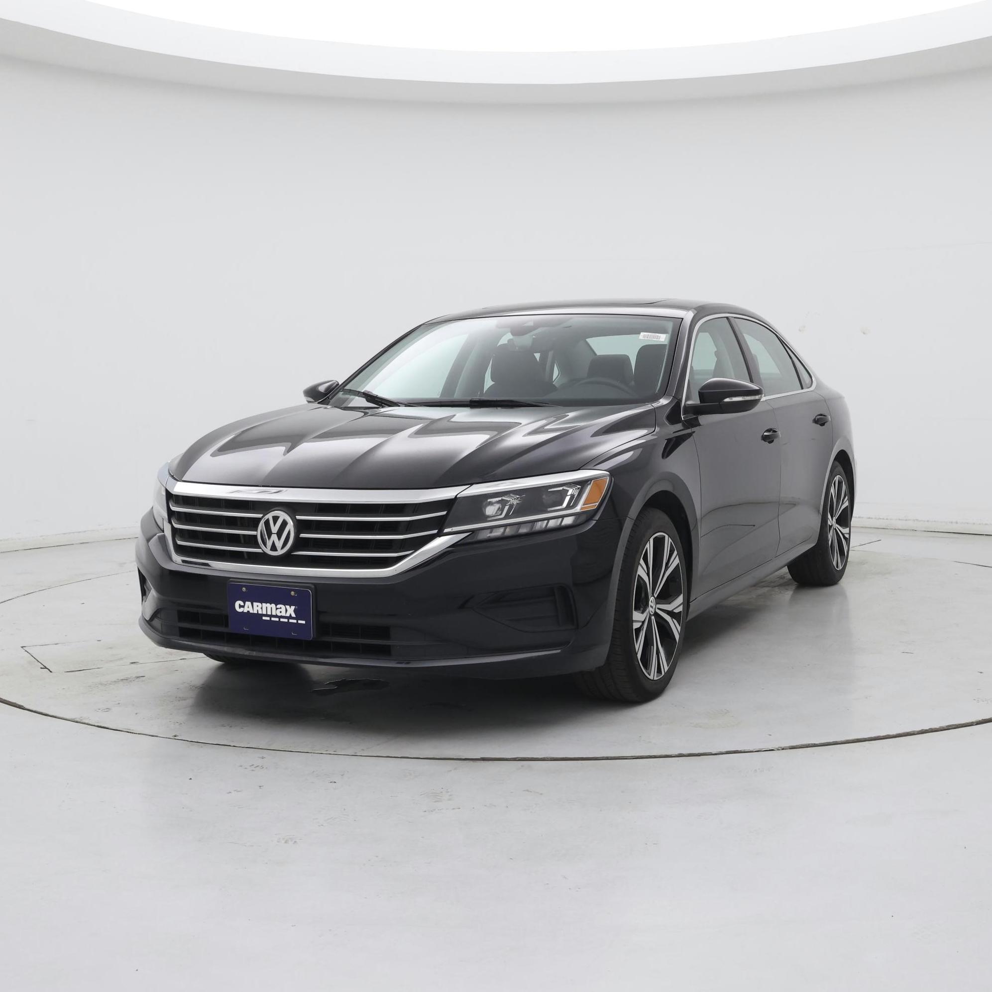 Thumbnail: 2022 Volkswagen Passat - 4