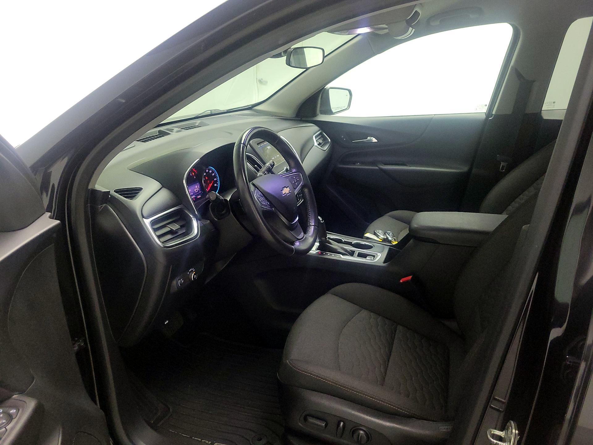Thumbnail: 2019 Chevrolet Equinox - 11