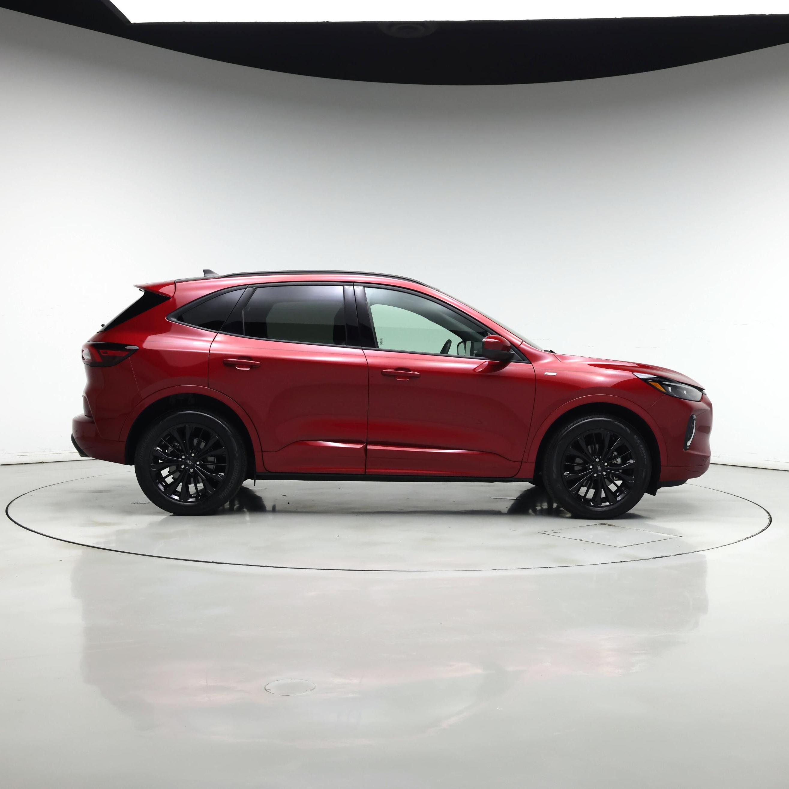 Thumbnail: 2023 Ford Escape - 7