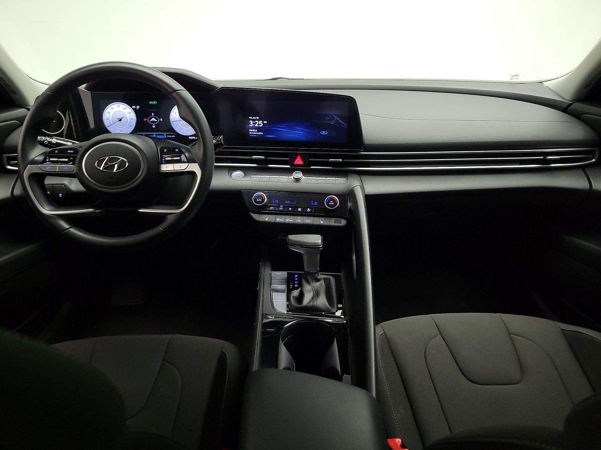 Thumbnail: 2023 Hyundai Elantra - 9