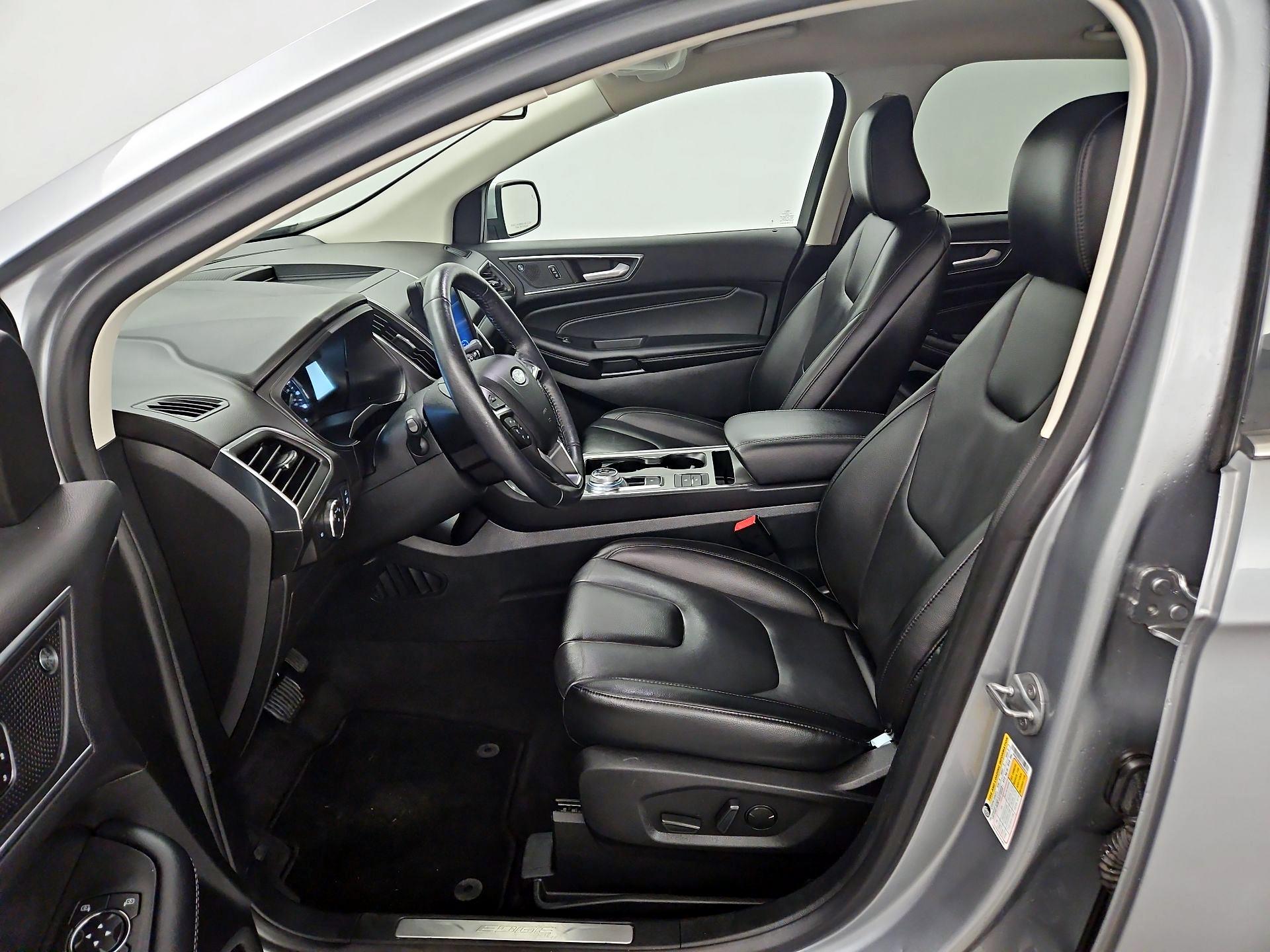 Thumbnail: 2022 Ford Edge - 11