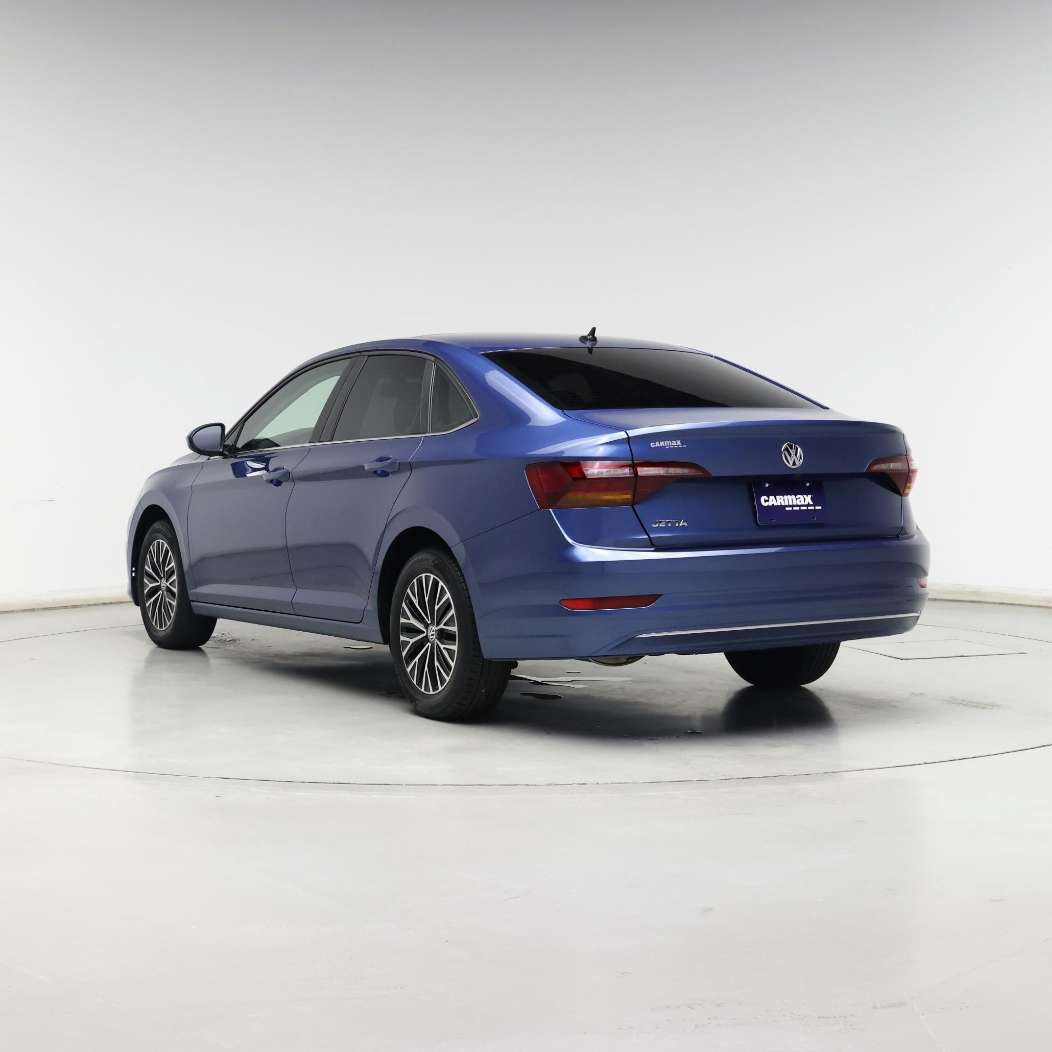 Thumbnail: 2019 Volkswagen Jetta - 2