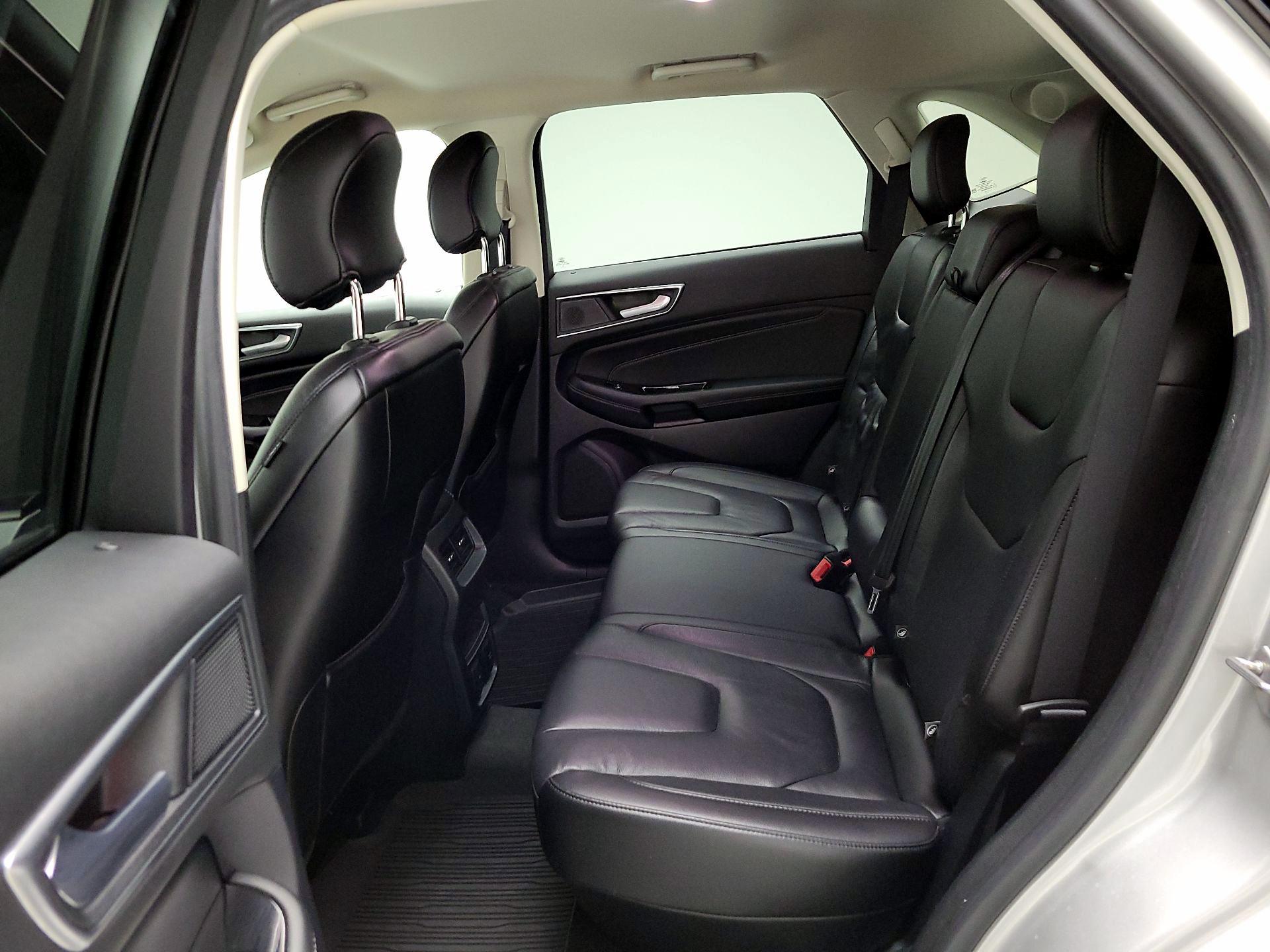 Thumbnail: 2019 Ford Edge - 20