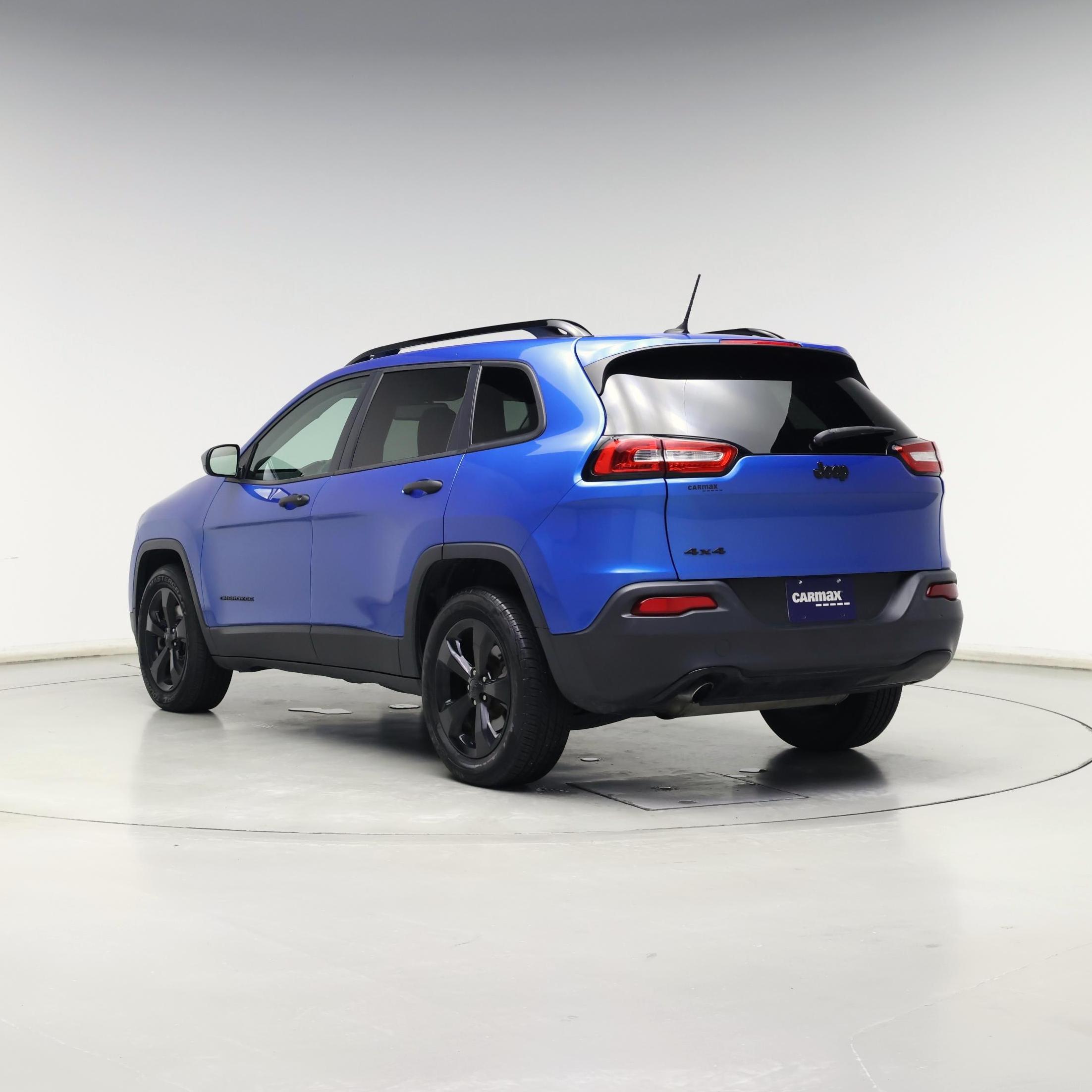 Thumbnail: 2017 Jeep Cherokee - 2