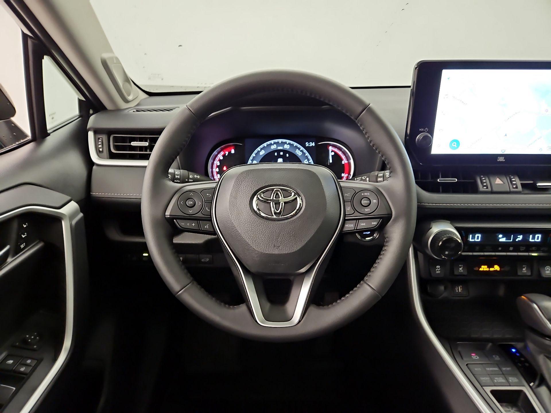 Thumbnail: 2025 Toyota RAV4 - 10