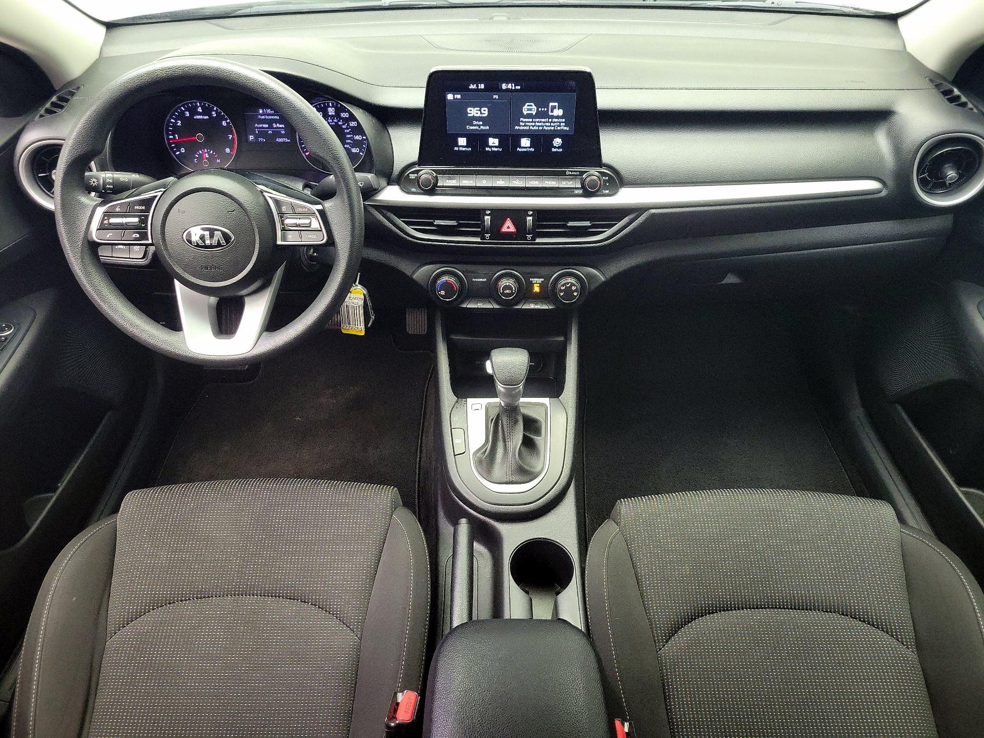 Thumbnail: 2020 Kia Forte - 9