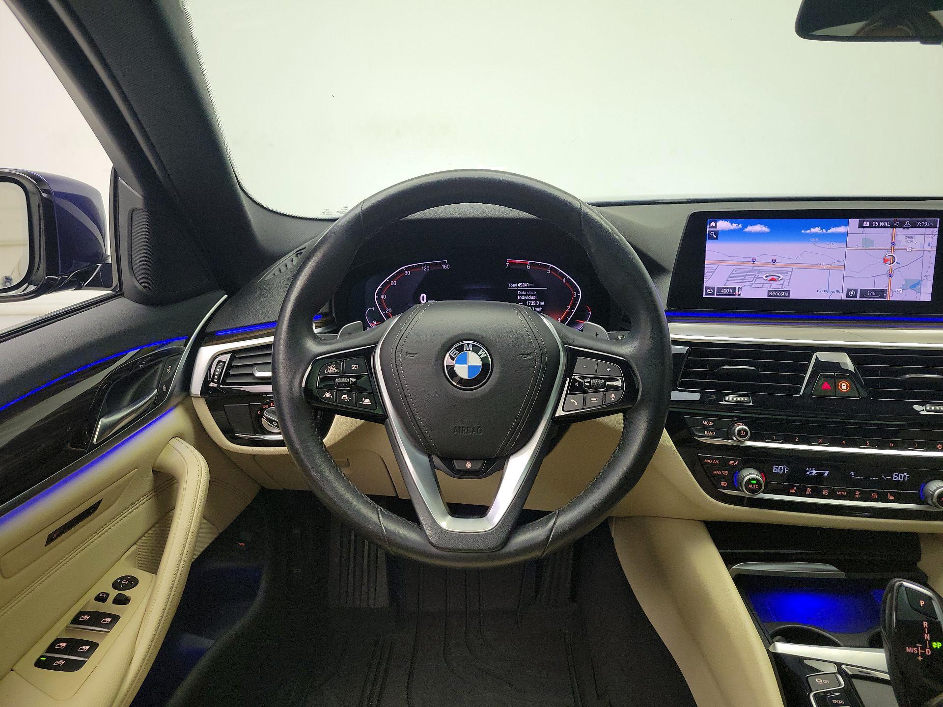 Thumbnail: 2020 BMW 5 Series - 10