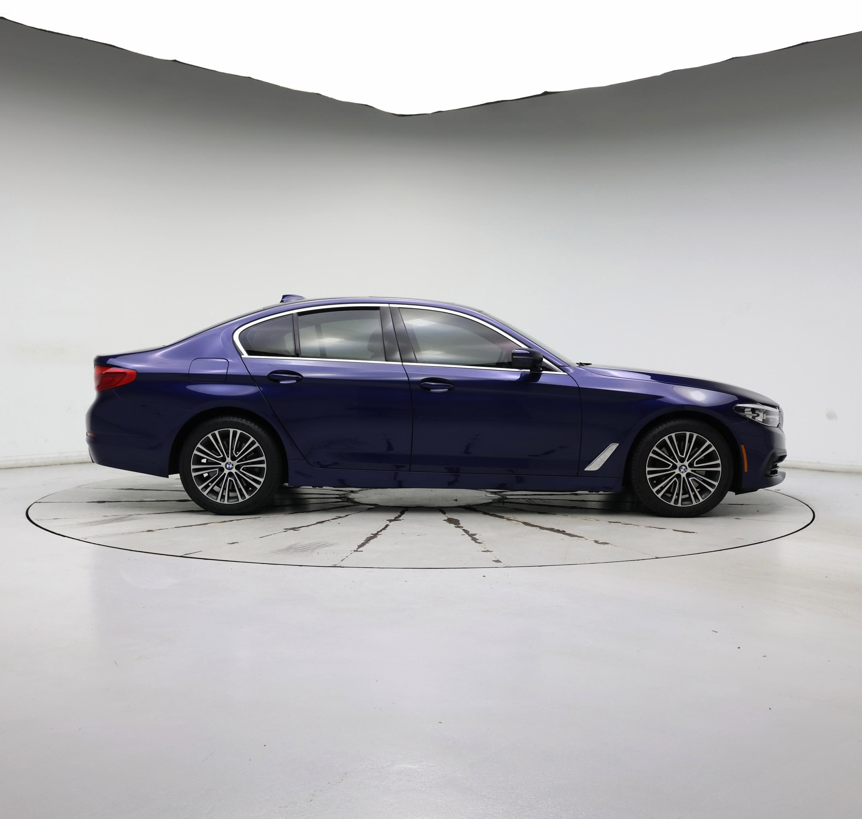 Thumbnail: 2020 BMW 5 Series - 7
