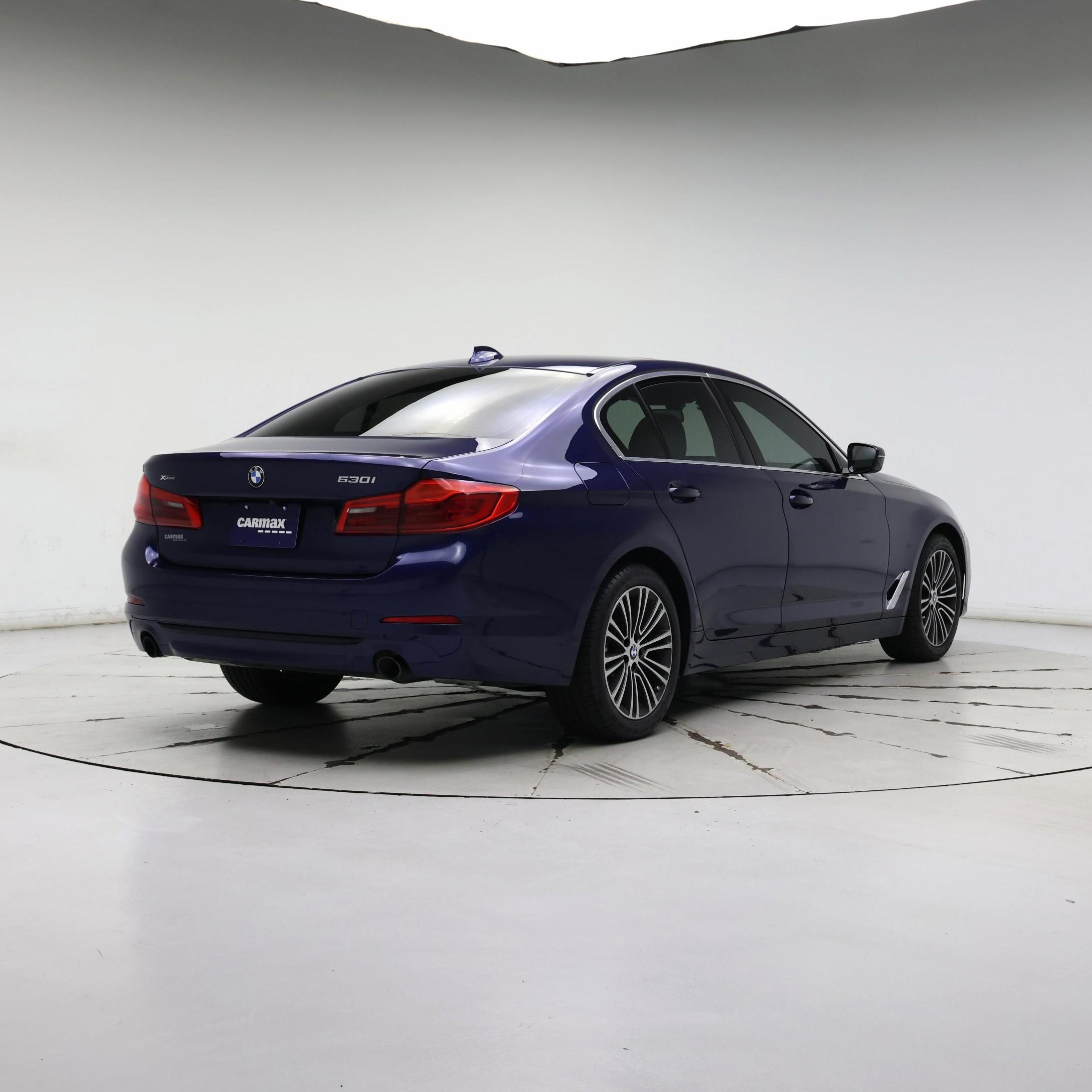 Thumbnail: 2020 BMW 5 Series - 8