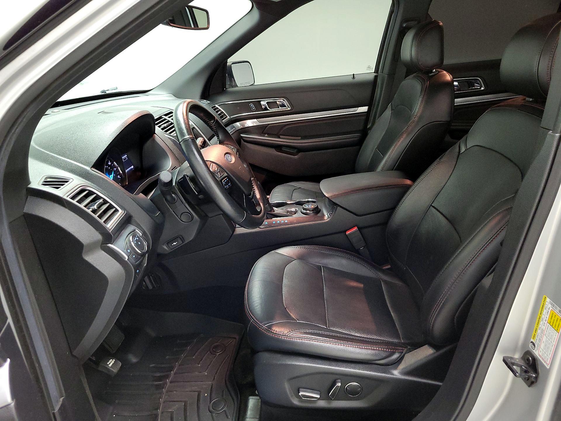 Thumbnail: 2017 Ford Explorer - 11