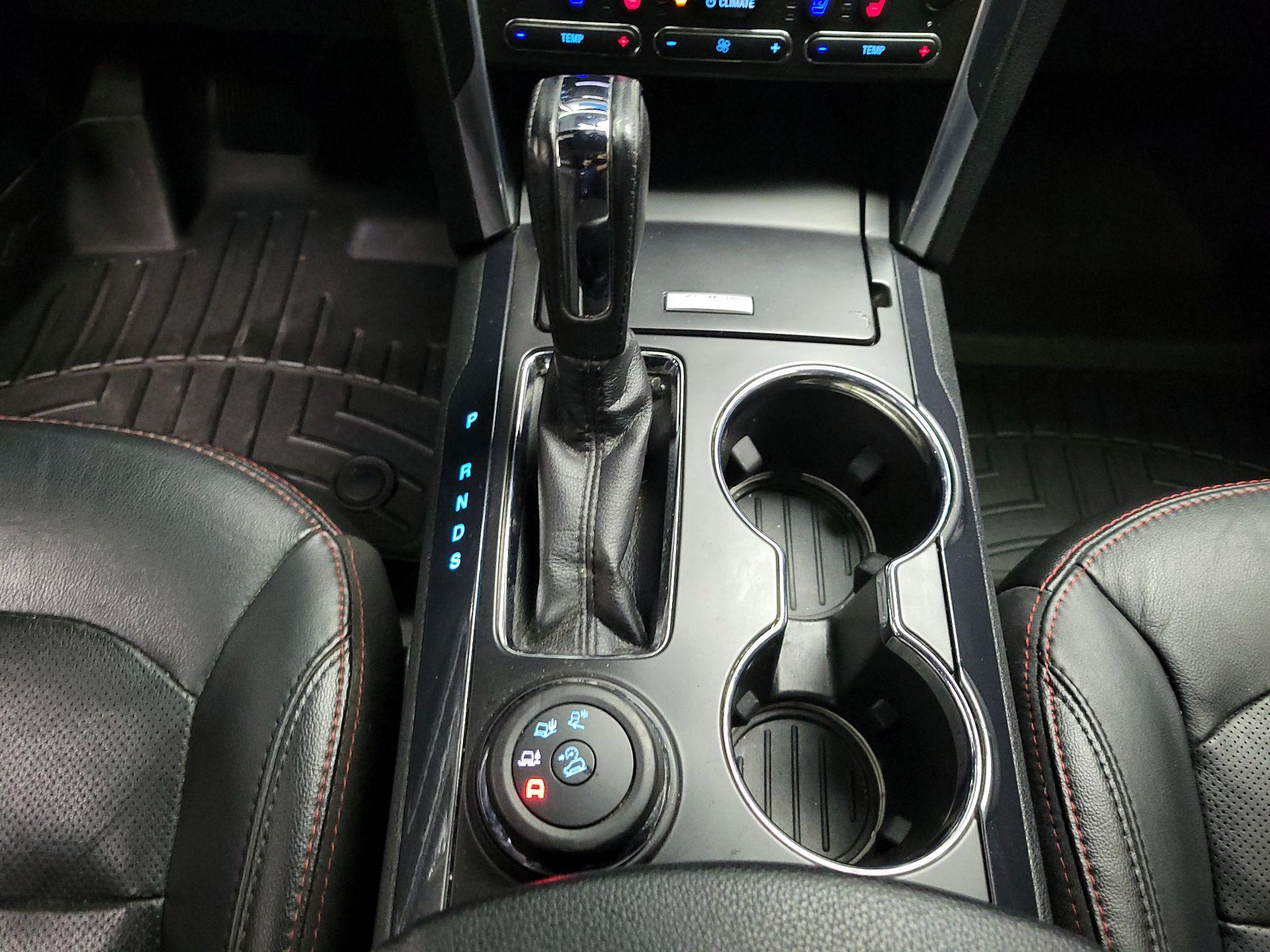 Thumbnail: 2017 Ford Explorer - 18