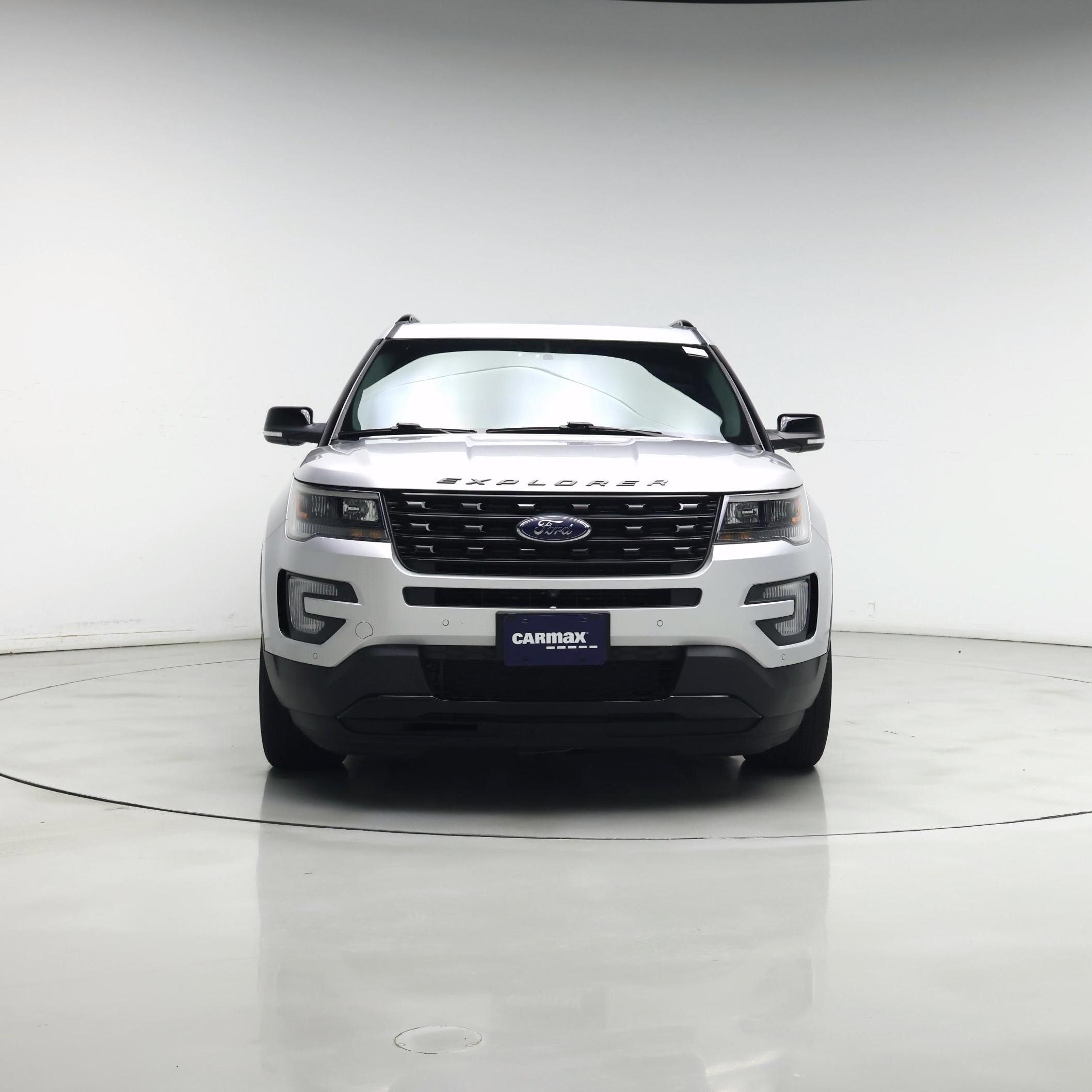 Thumbnail: 2017 Ford Explorer - 5