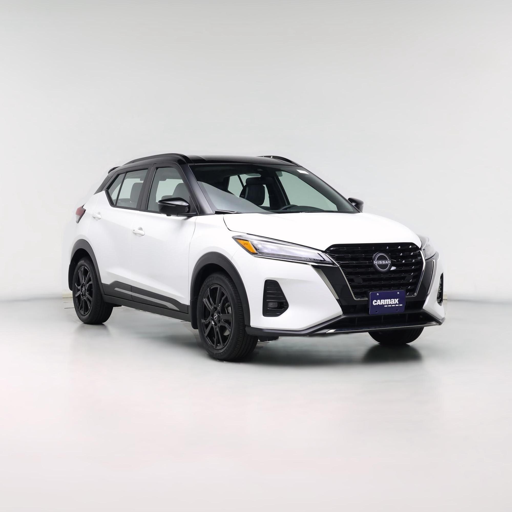 Thumbnail: 2023 Nissan Kicks - 1