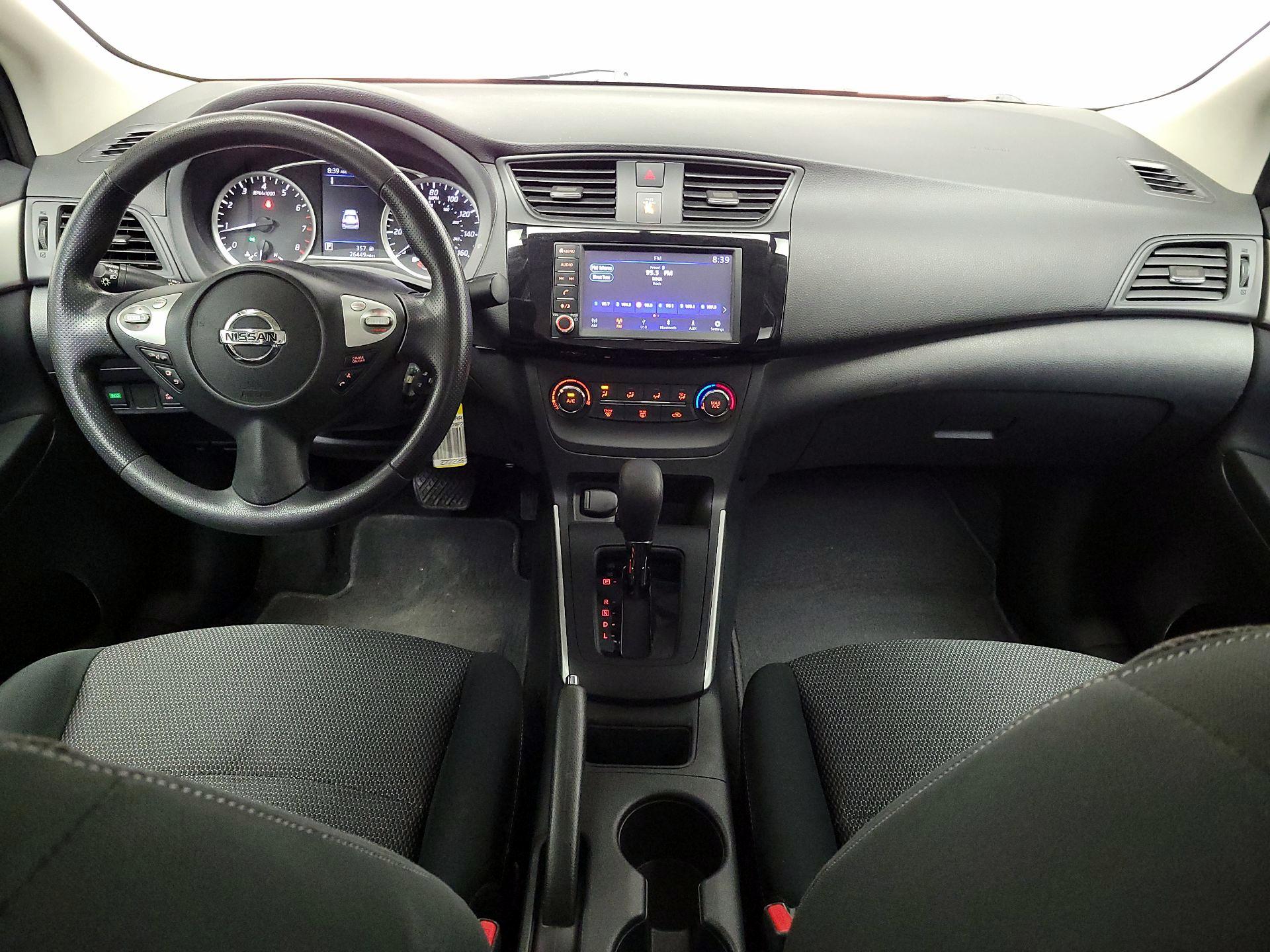 Thumbnail: 2019 Nissan Sentra - 9