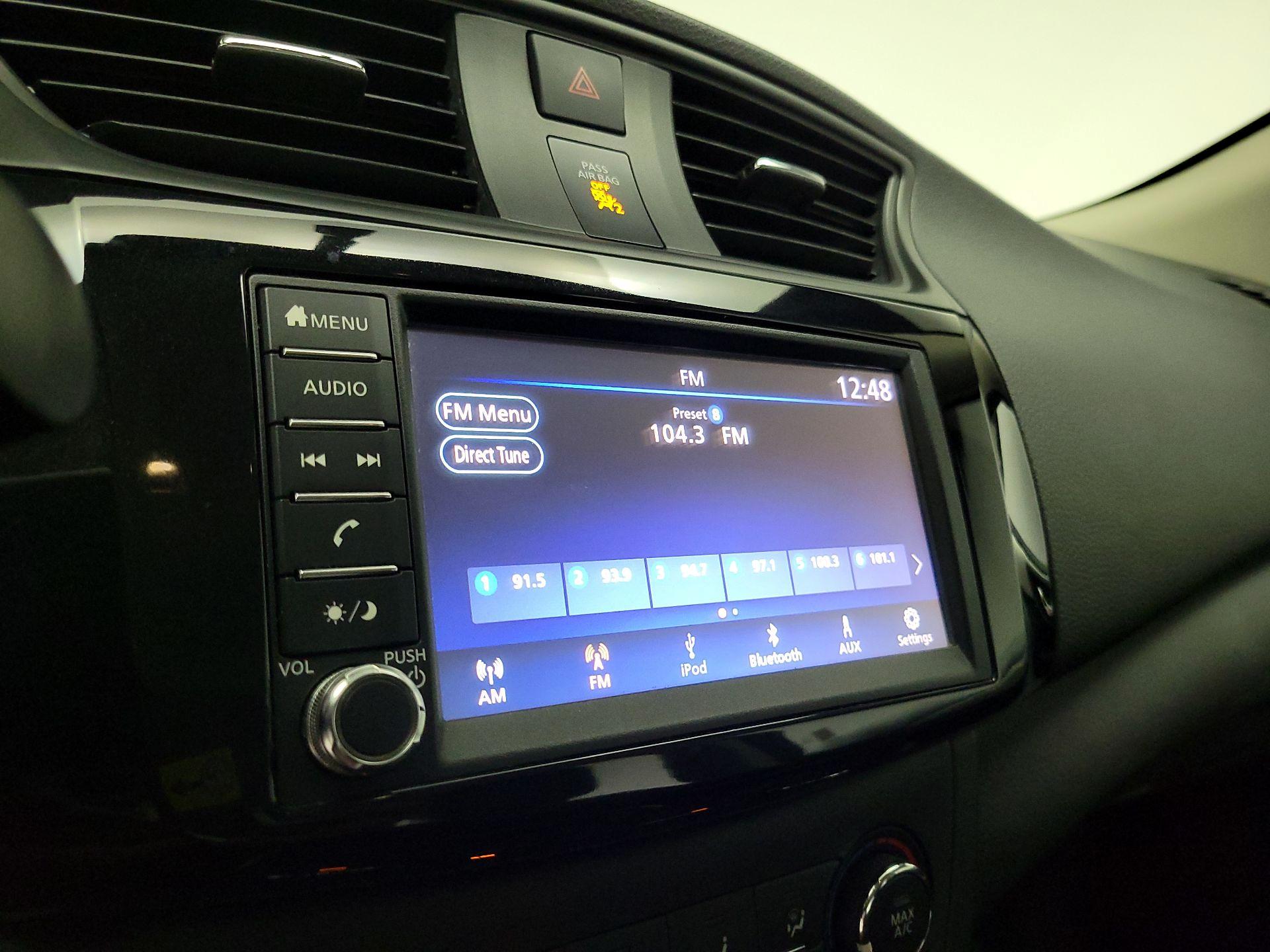 Thumbnail: 2019 Nissan Sentra - 15
