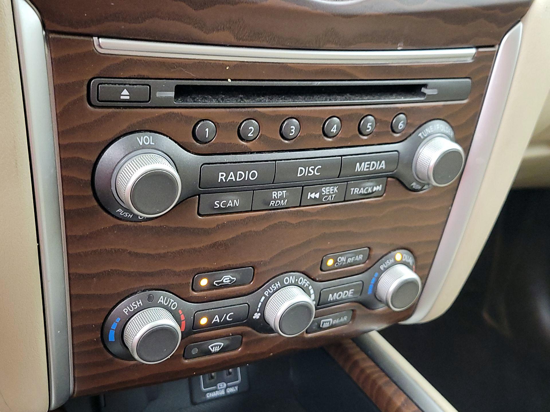 Thumbnail: 2018 Nissan Pathfinder - 17