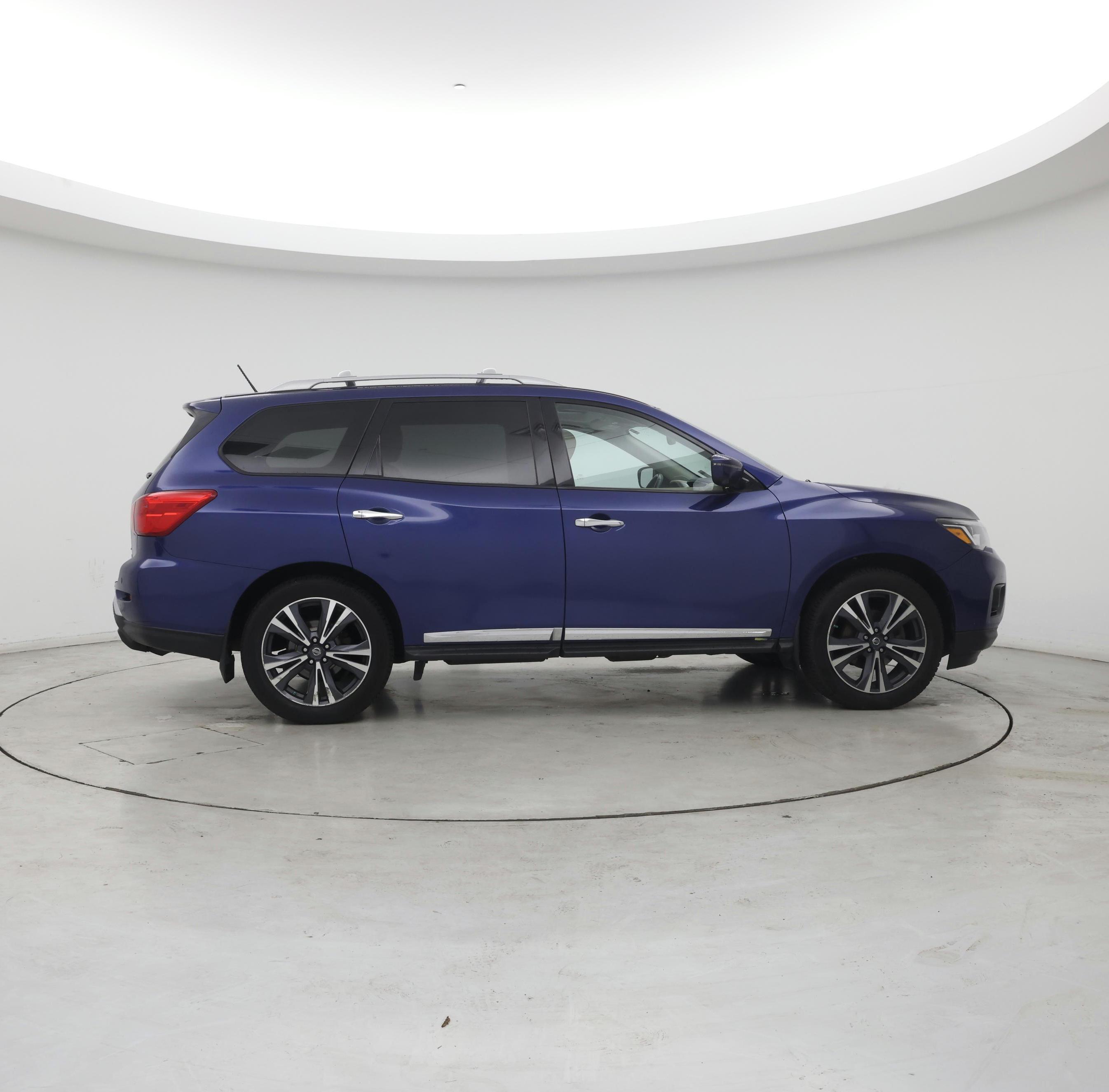 Thumbnail: 2018 Nissan Pathfinder - 7