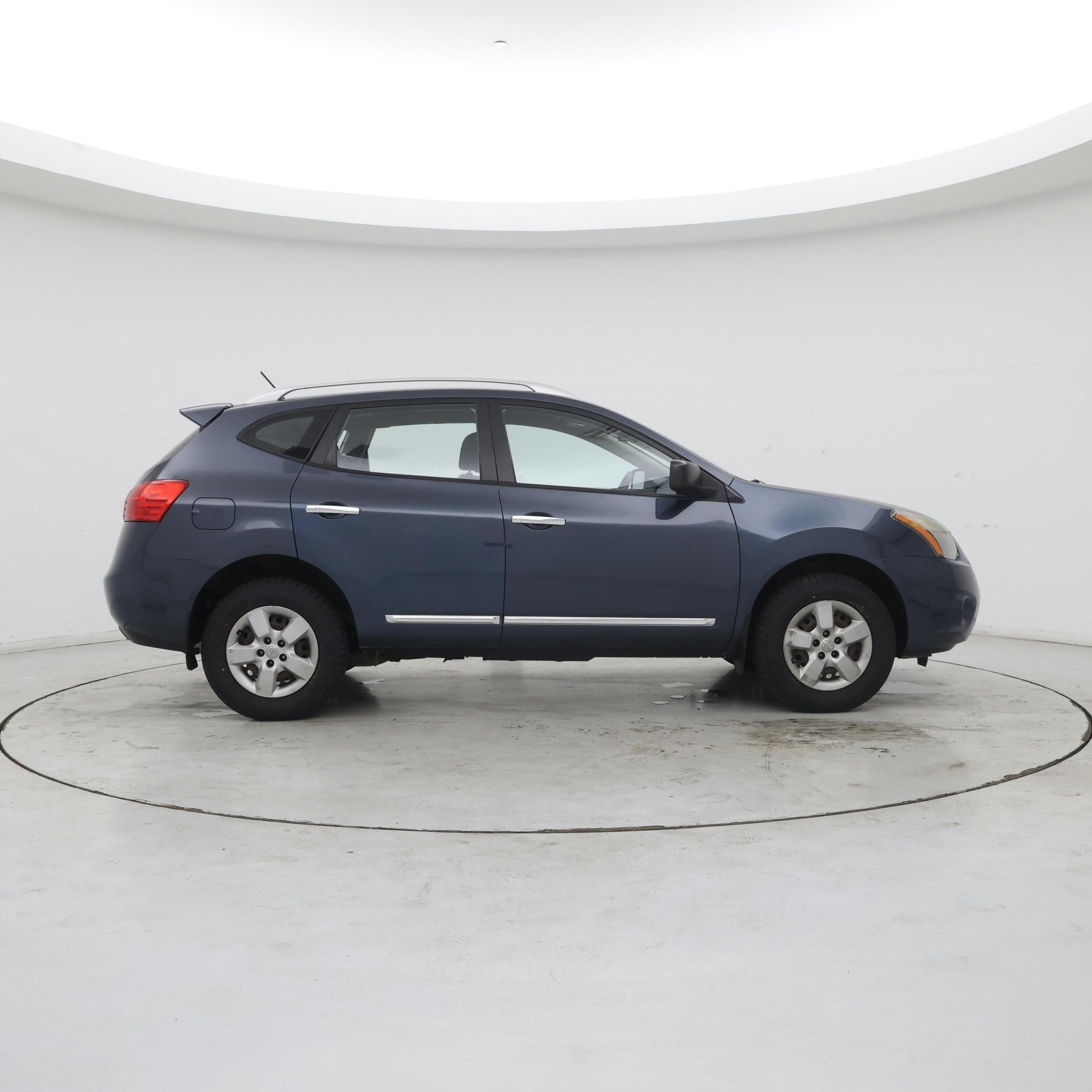 Thumbnail: 2015 Nissan Rogue - 7