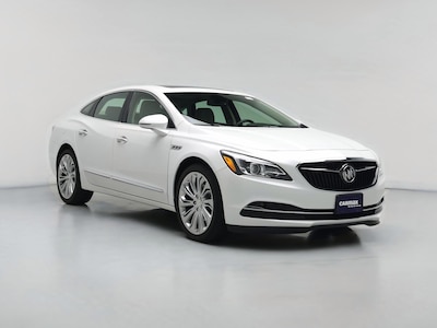 White 2017 Buick LaCrosse Essence