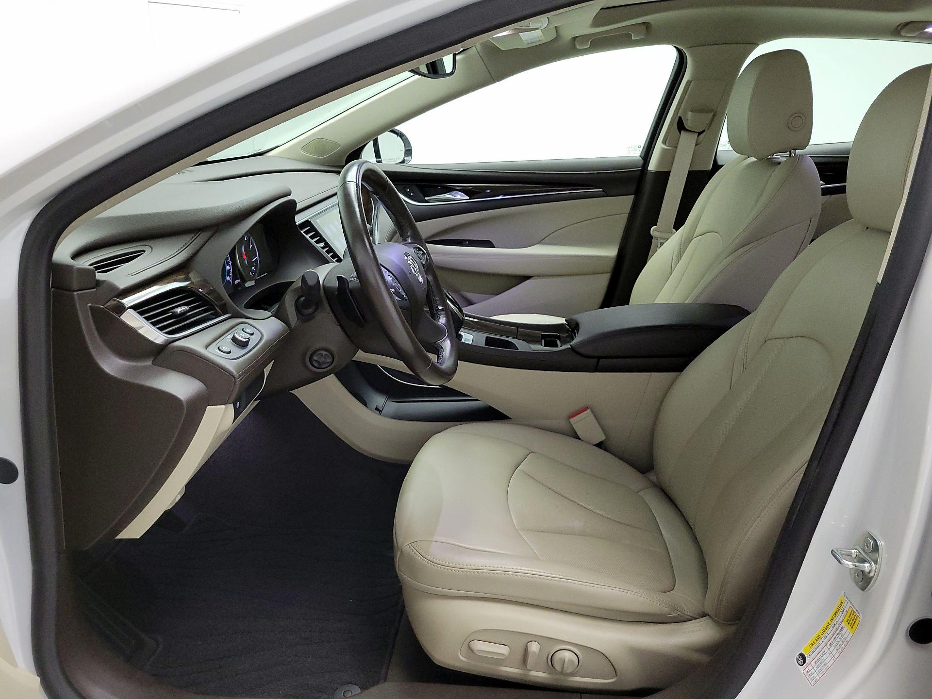 Thumbnail: 2017 Buick LaCrosse - 11