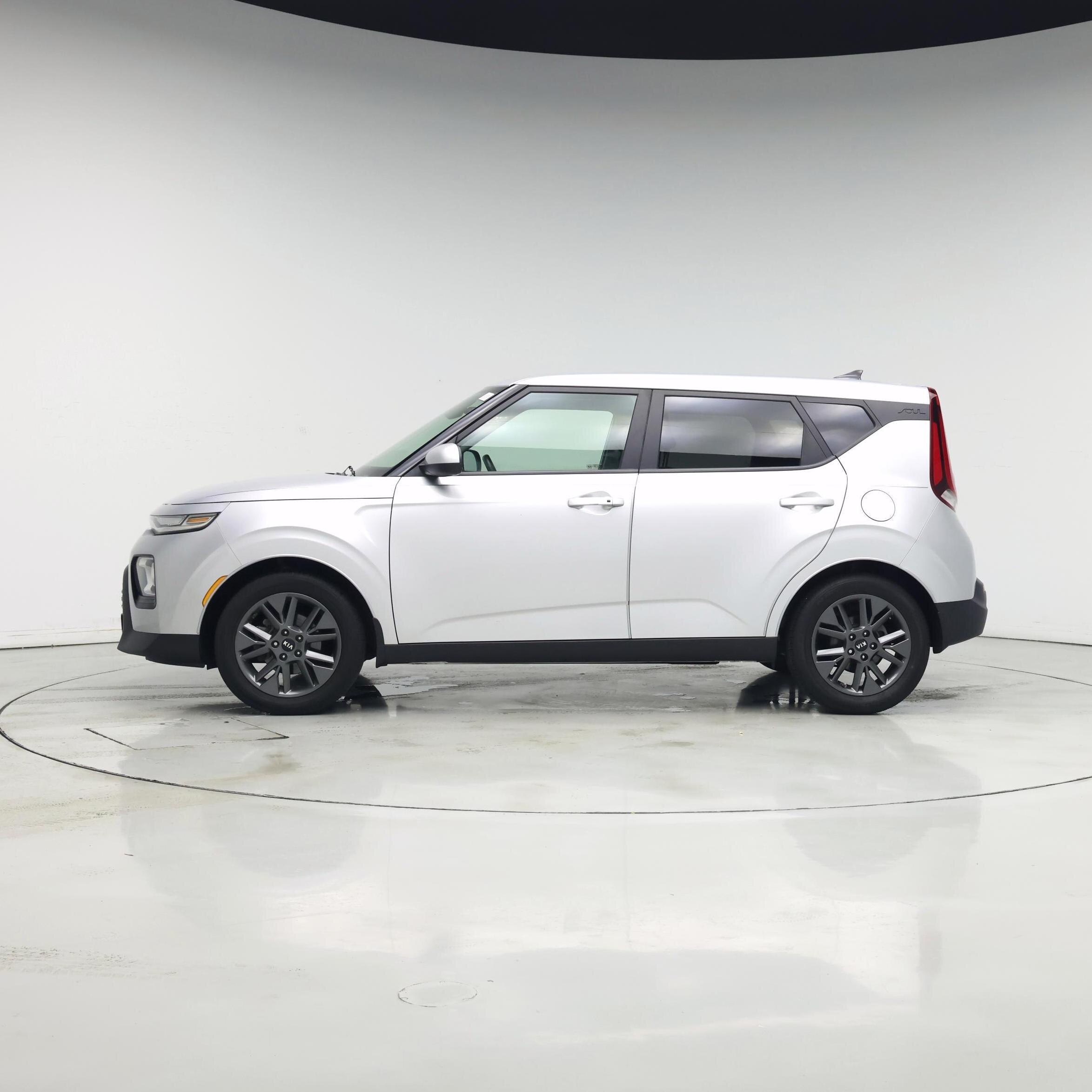 Thumbnail: 2020 Kia Soul - 3